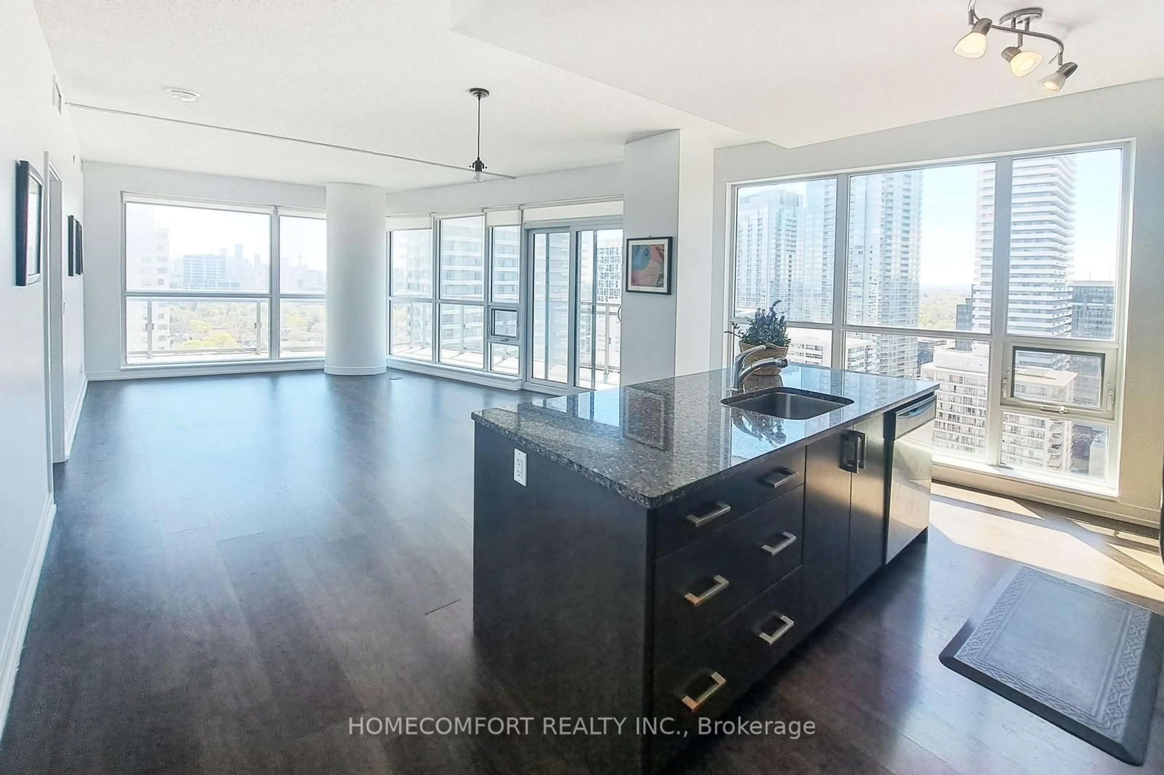 Open concept kitchen, unknown for 89 Dunfield Ave #2010, Toronto Ontario M4S 0A4