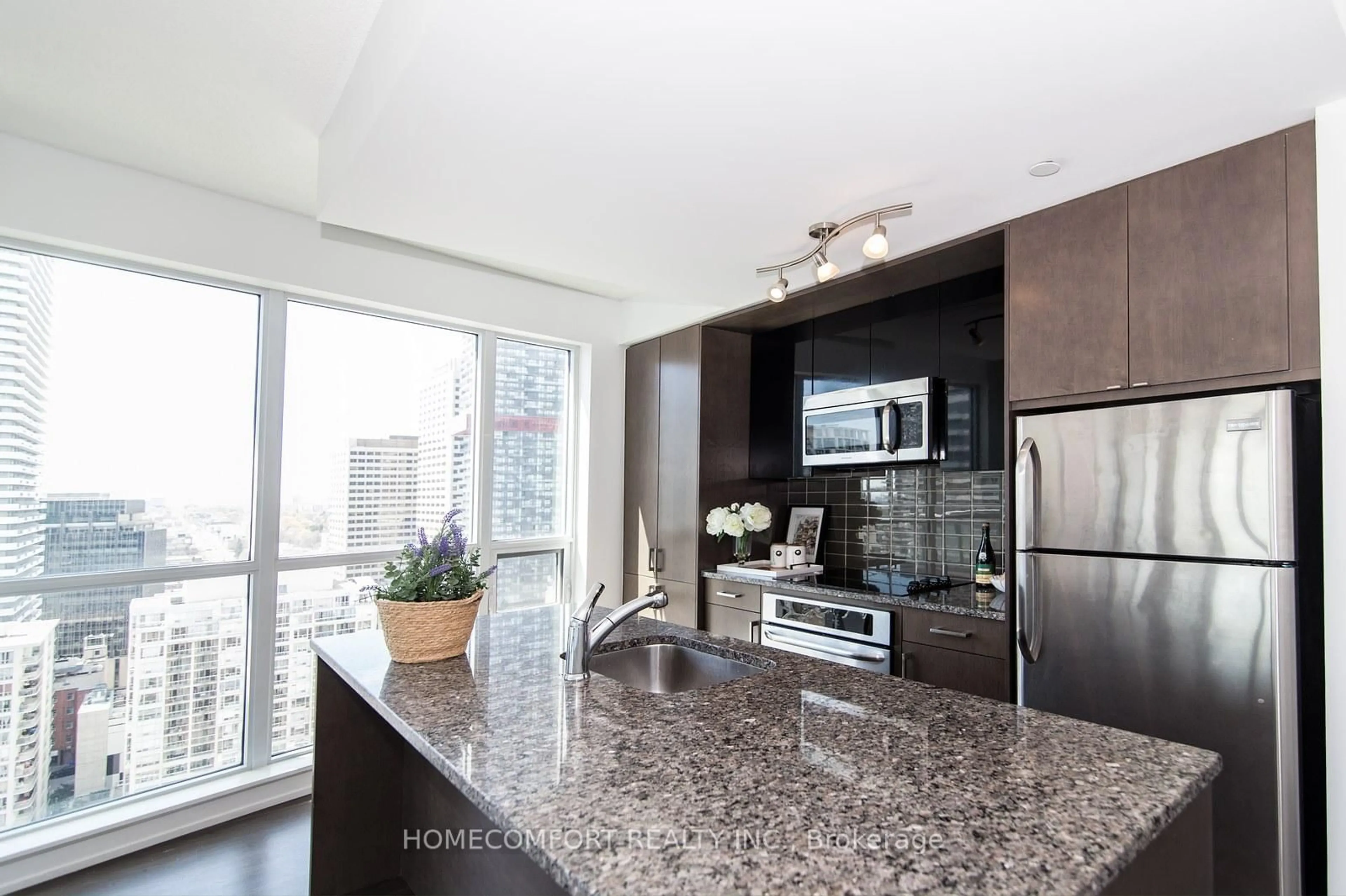 Unknown for 89 Dunfield Ave #2010, Toronto Ontario M4S 0A4
