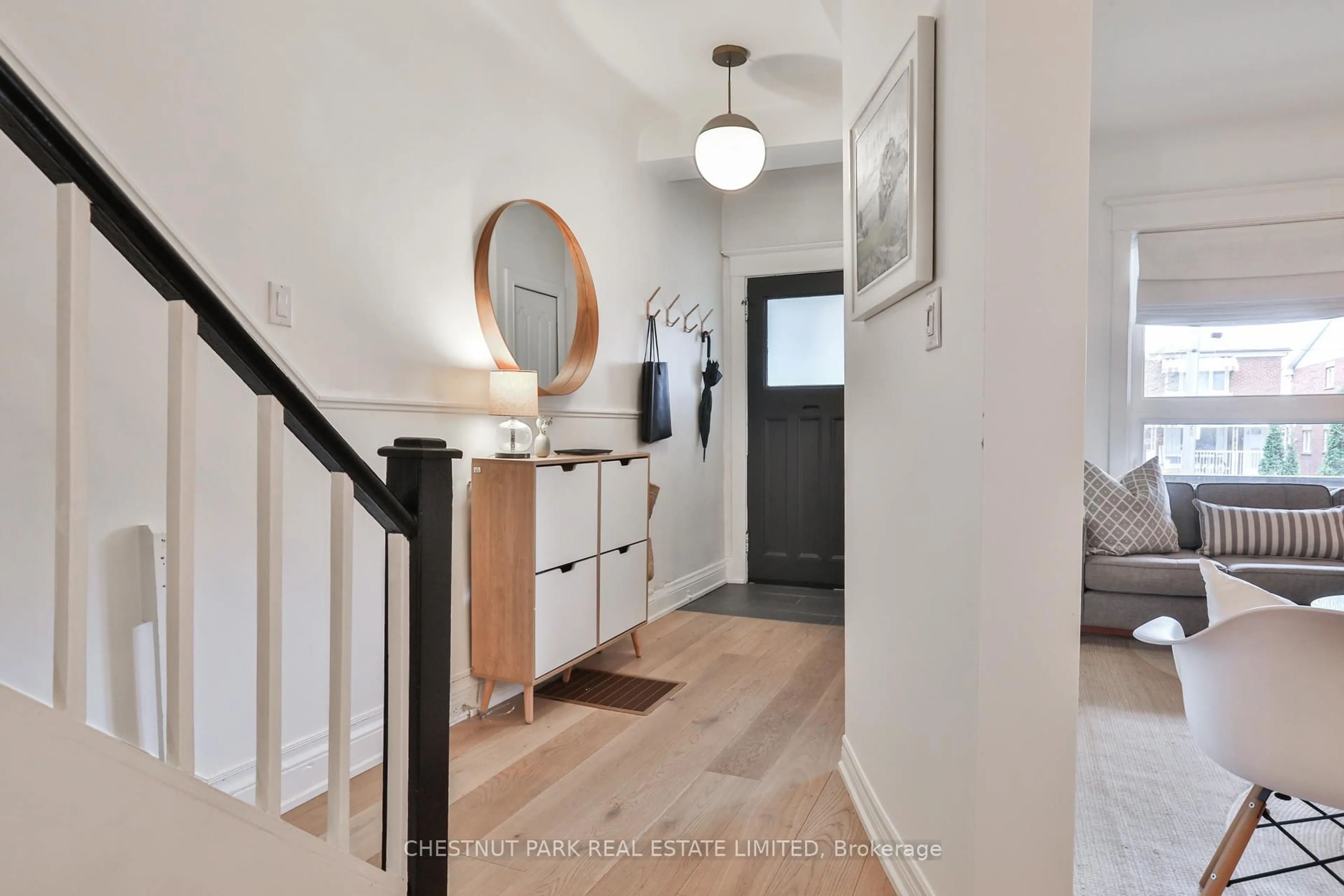 Indoor entryway for 132 Tyrrel Ave, Toronto Ontario M6G 2G5