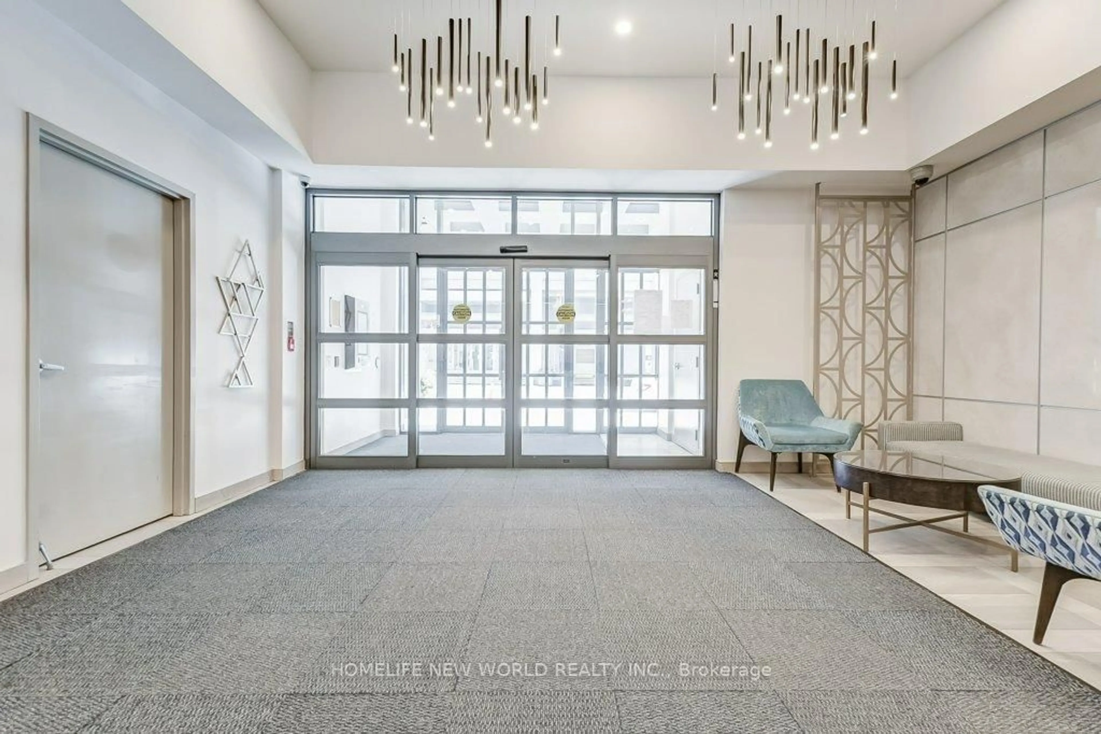 Indoor foyer for 140 Simcoe St #1520, Toronto Ontario M5H 4E9