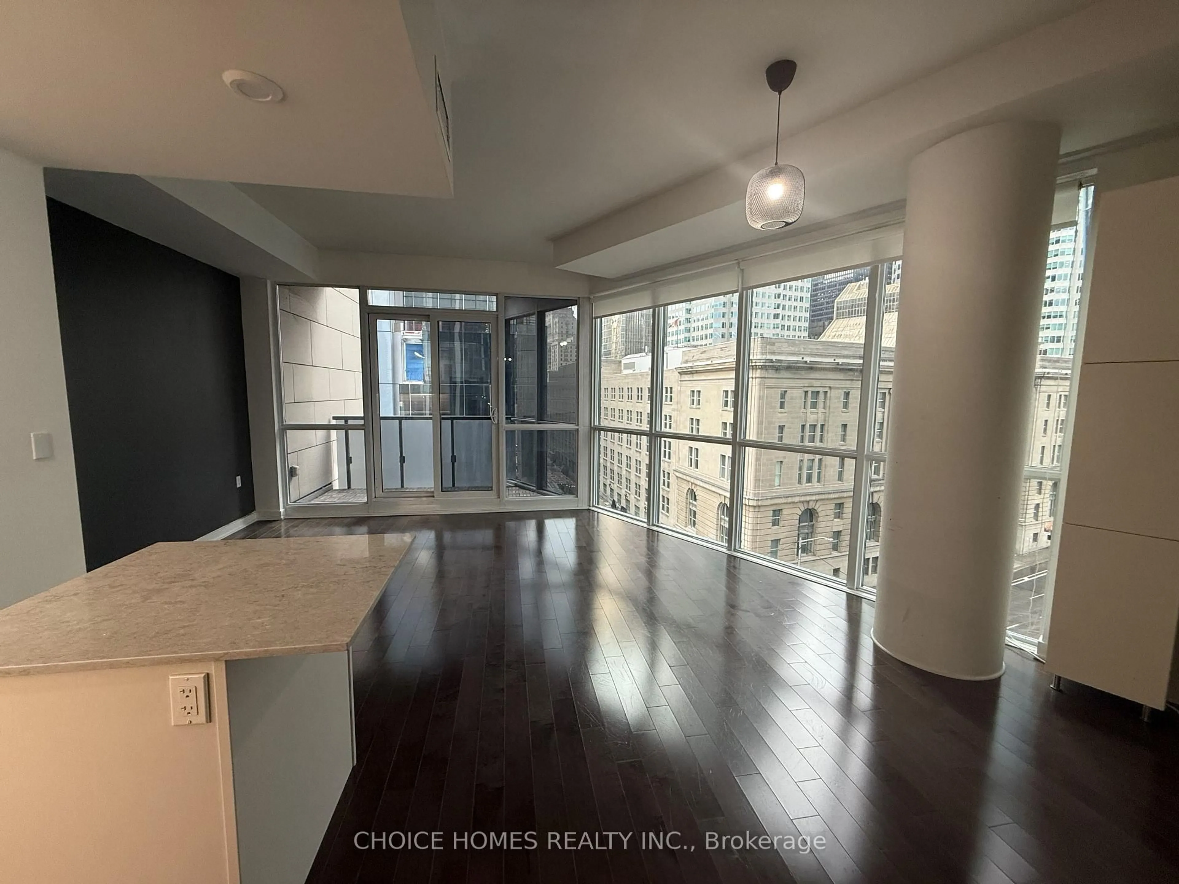 A pic of a room for 1 The Esplanade N/A #702, Toronto Ontario M5E 0A8