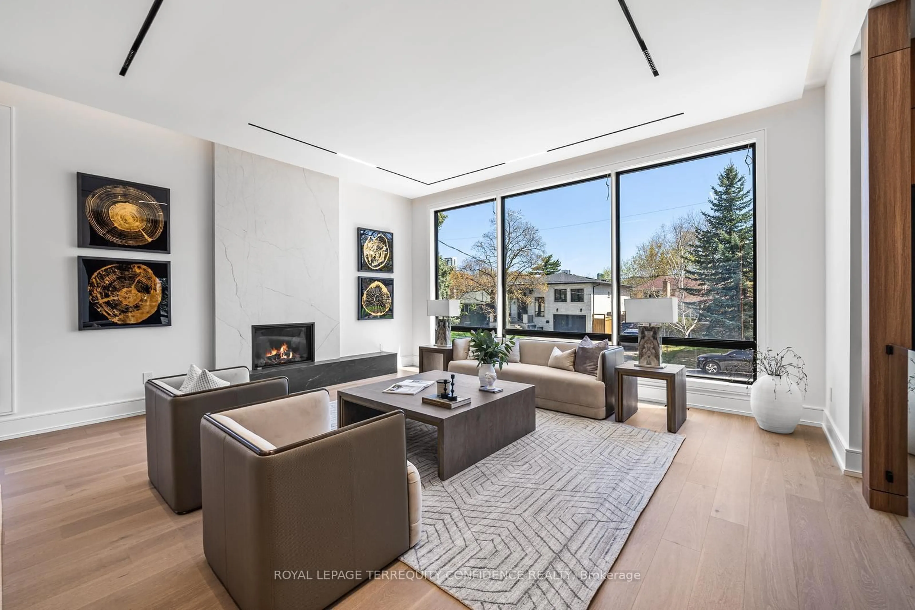Living room with furniture, unknown for 126 Santa Barbara Rd, Toronto Ontario M2N 2C5