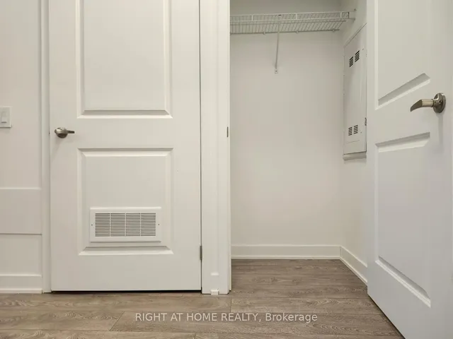 Additional image 19 of 543 RIchmond St Unit 221