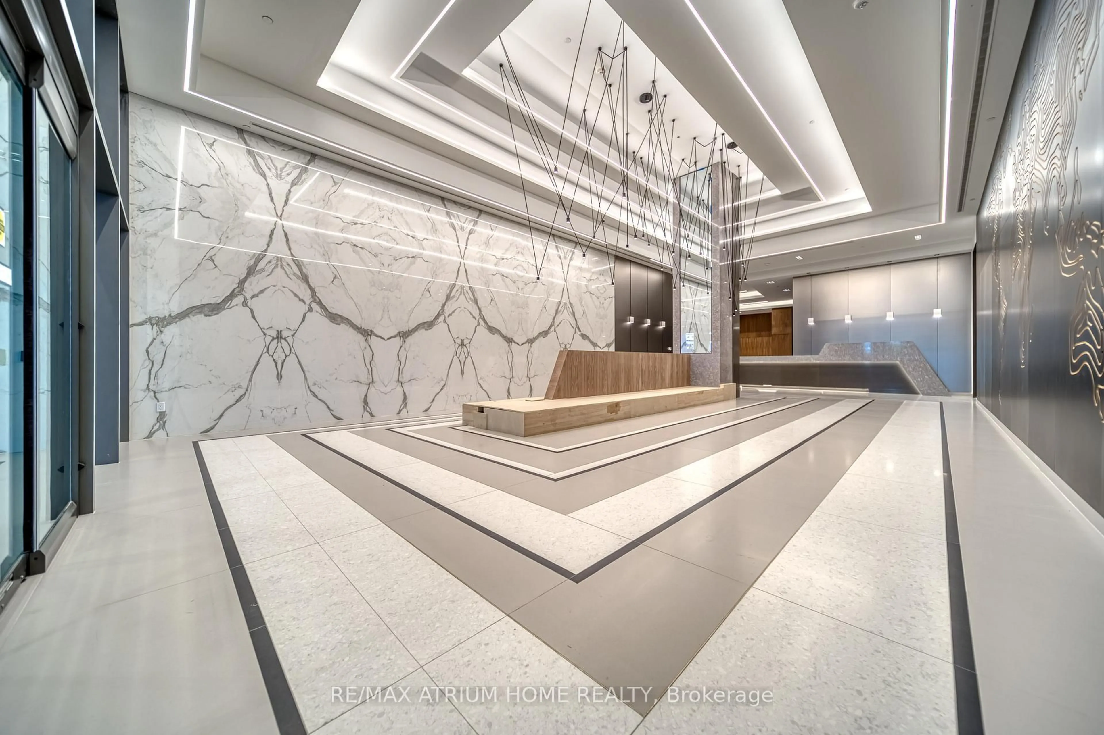 Lobby for 28 Freeland St #5302, Toronto Ontario M5E 0E3
