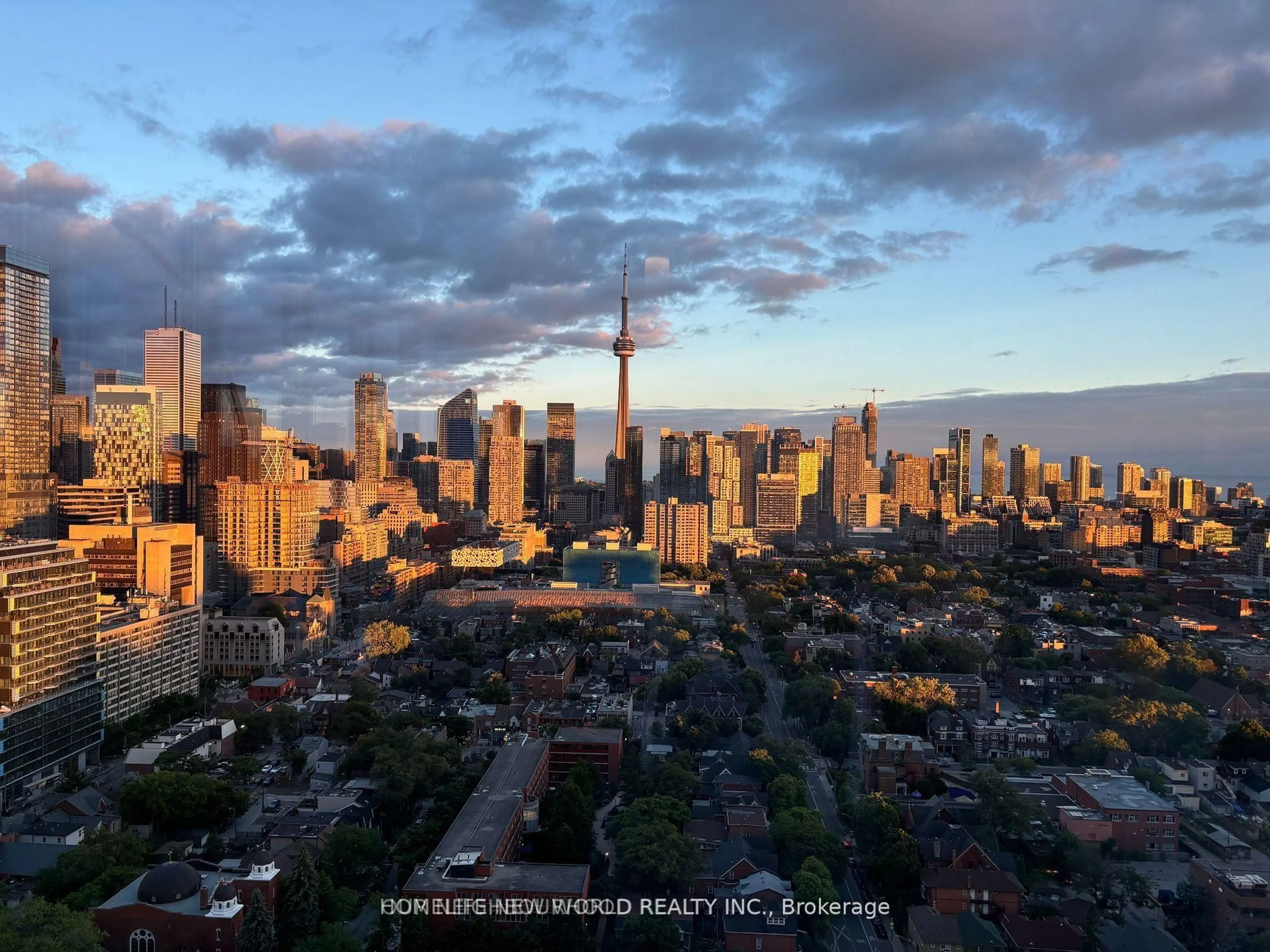 A pic of a room for 203 College St #1408, Toronto Ontario M5T 1P9