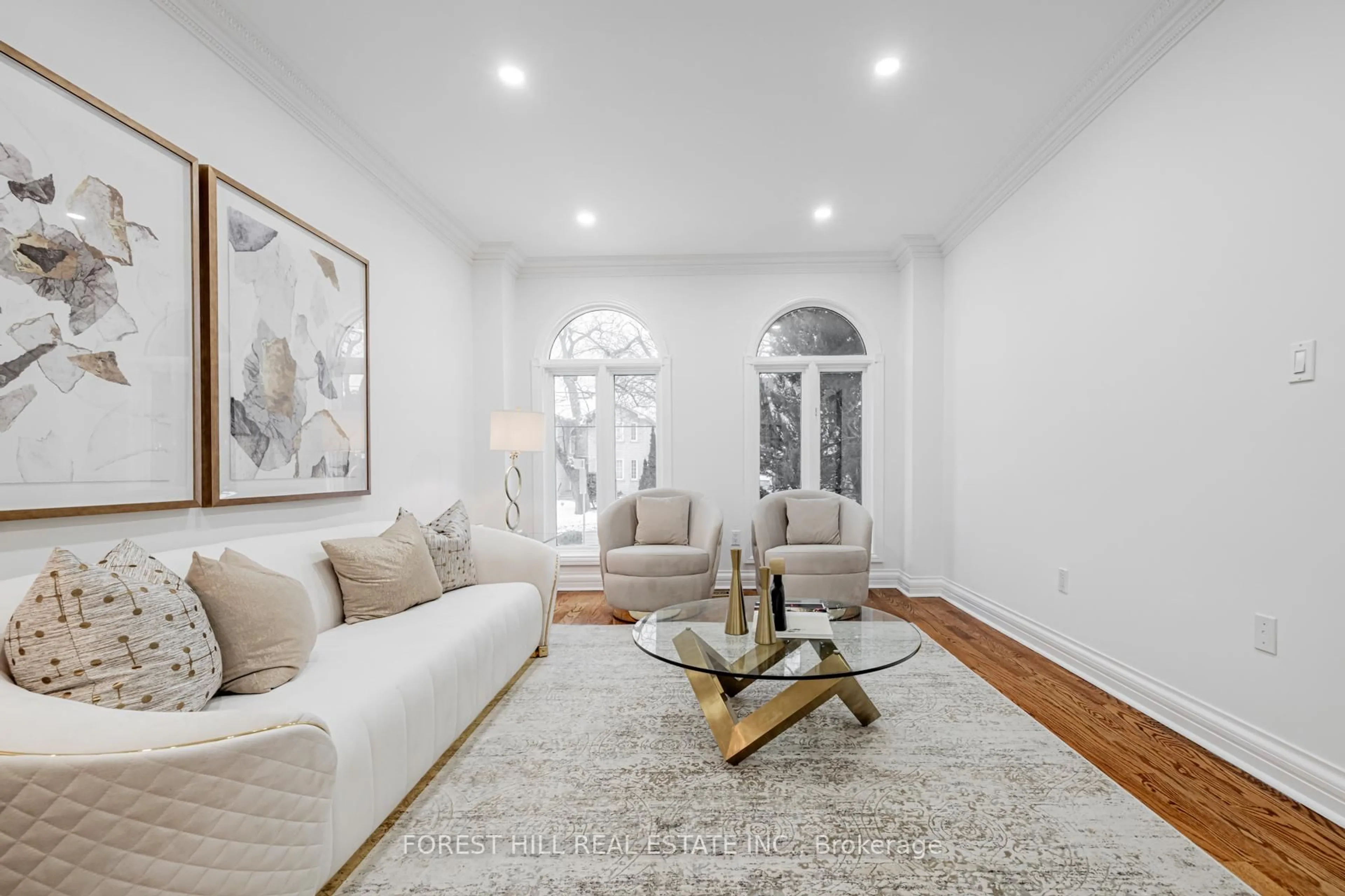 Living room with furniture, unknown for 266 Empress Ave, Toronto Ontario M2N 3V3
