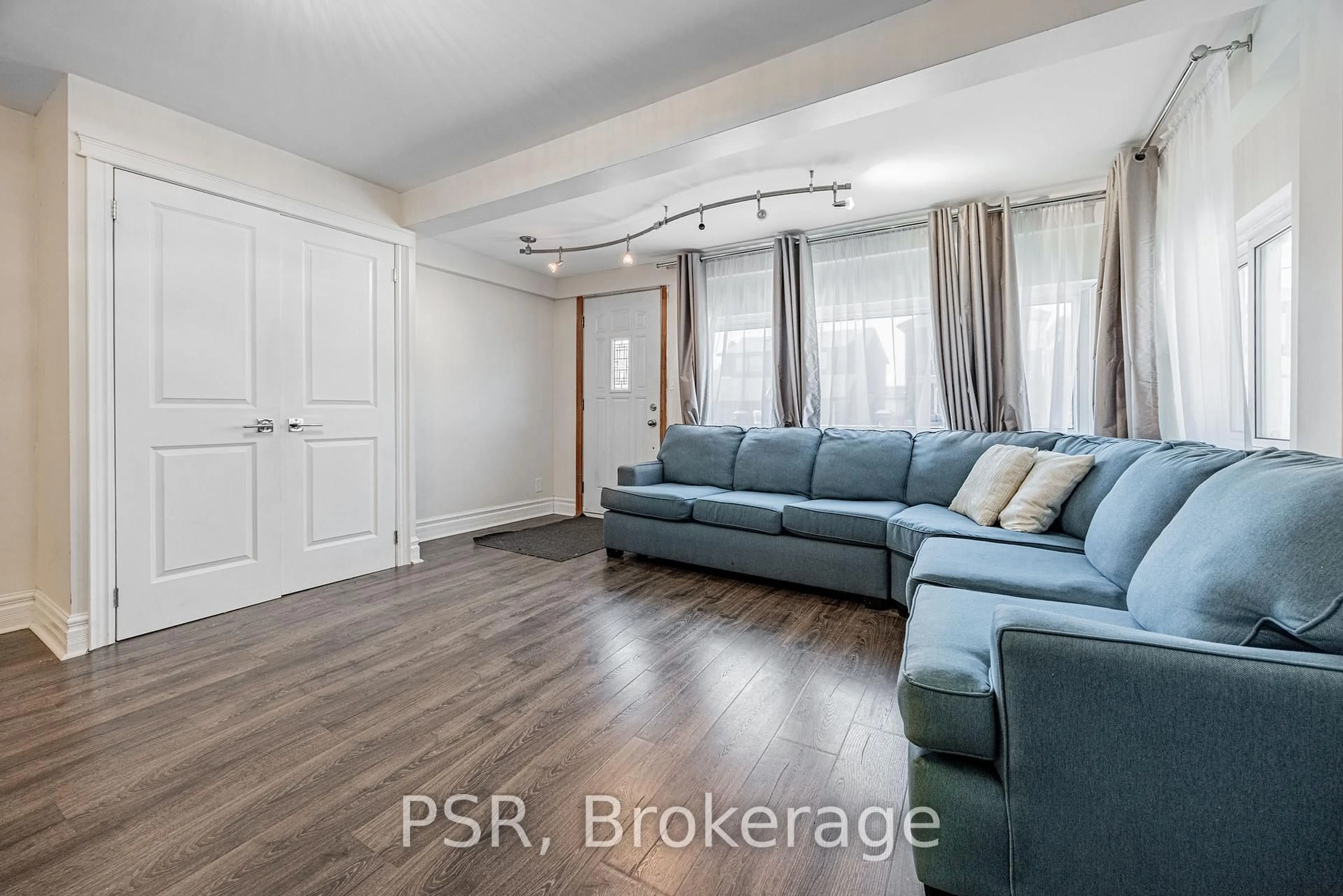 A pic of a room for 285 Robina Ave, Toronto Ontario M6C 3Y9