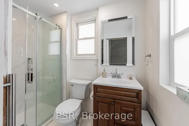 Additional property image - 285 Robina Ave