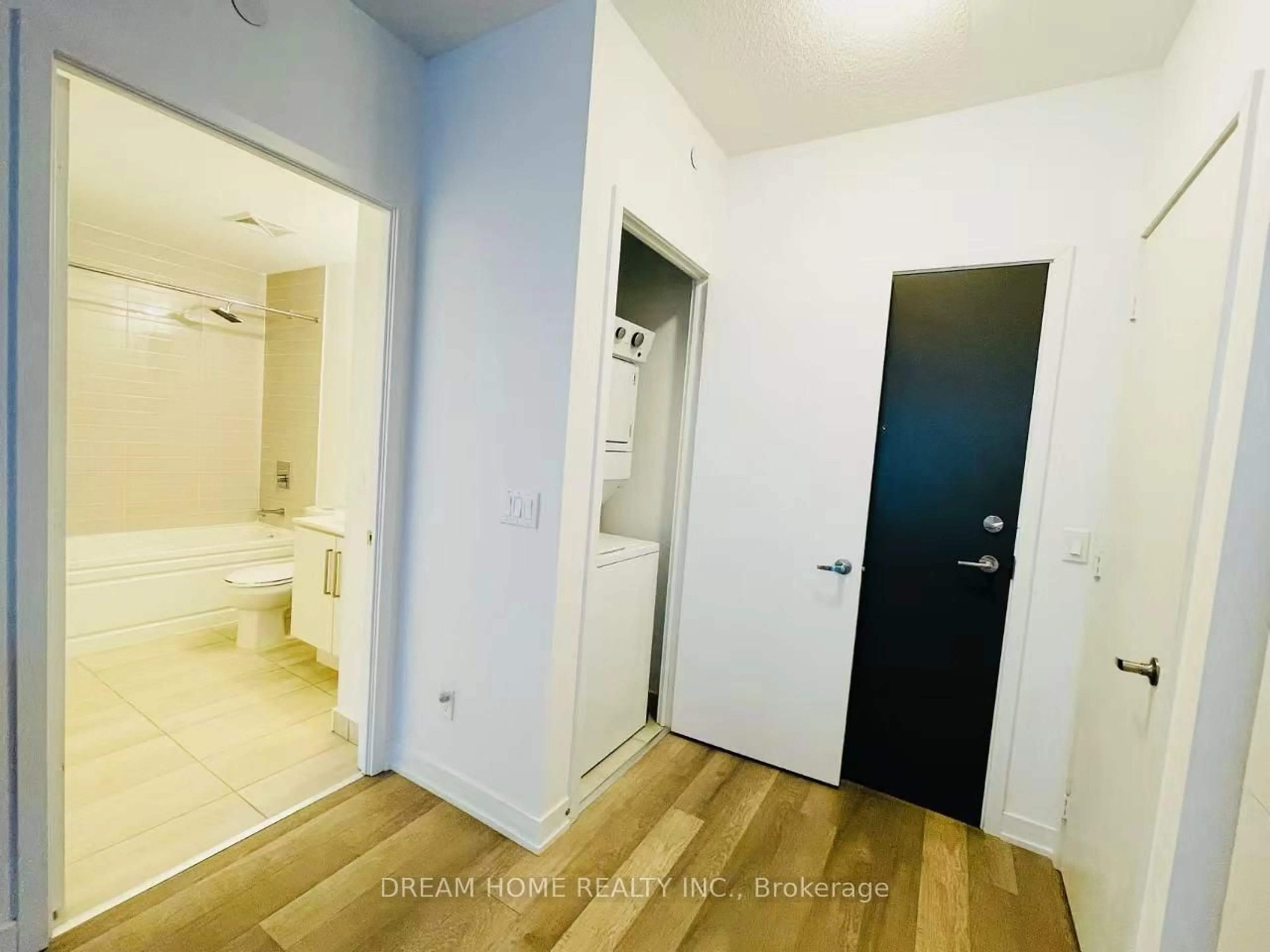 Unknown for 5180 Yonge St #1810, Toronto Ontario M2N 0K5