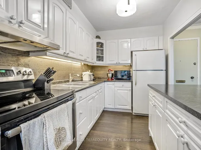 Additional property image - 70 Old Sheppard Ave Unit 104