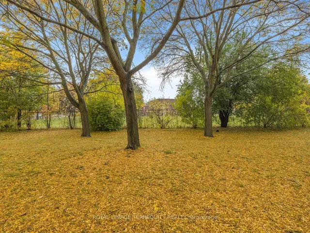 Additional property image - 70 Old Sheppard Ave Unit 104