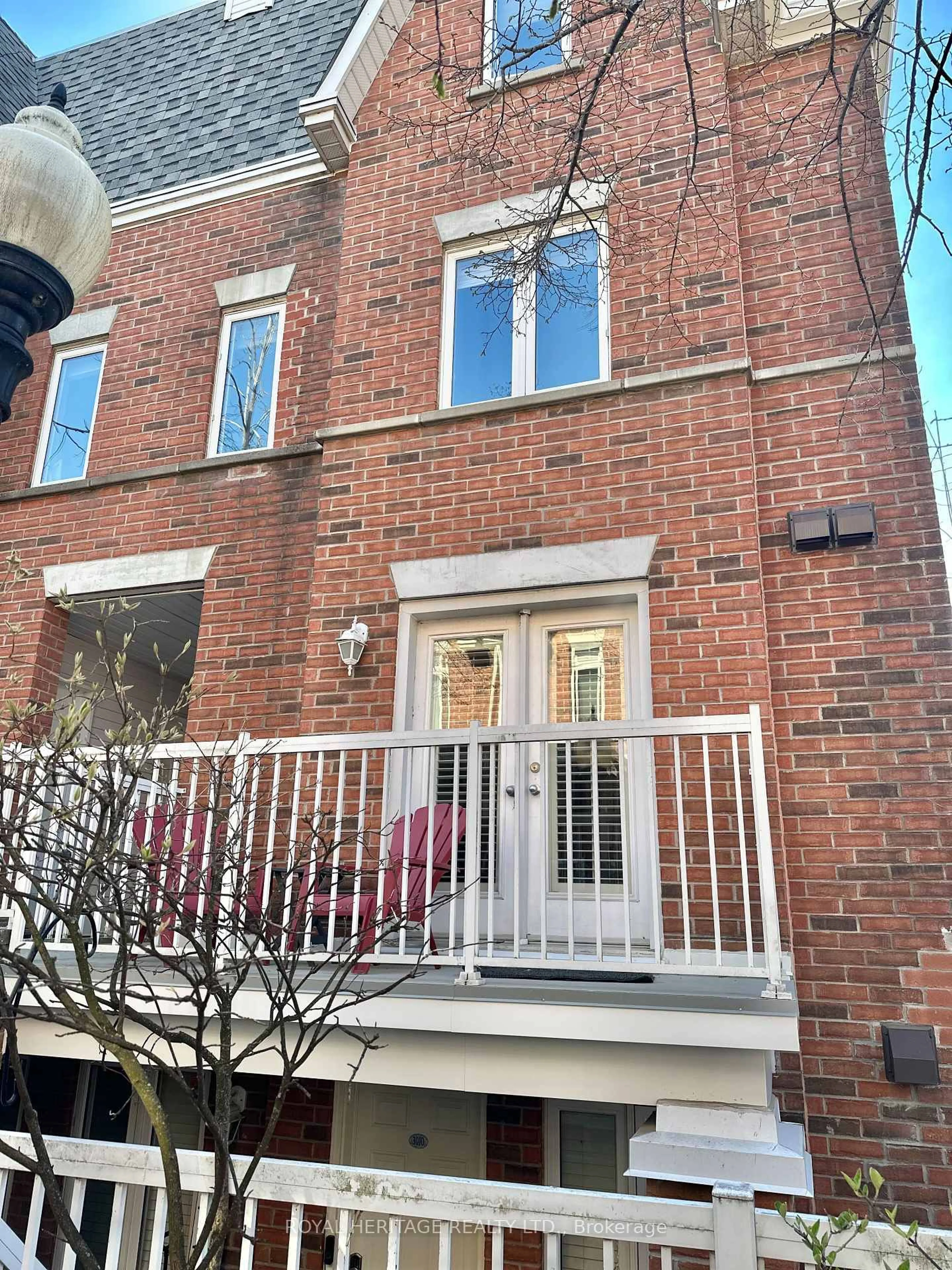 Home with brick exterior material, street for 12 Sudbury St #3016, Toronto Ontario M6J 3W7