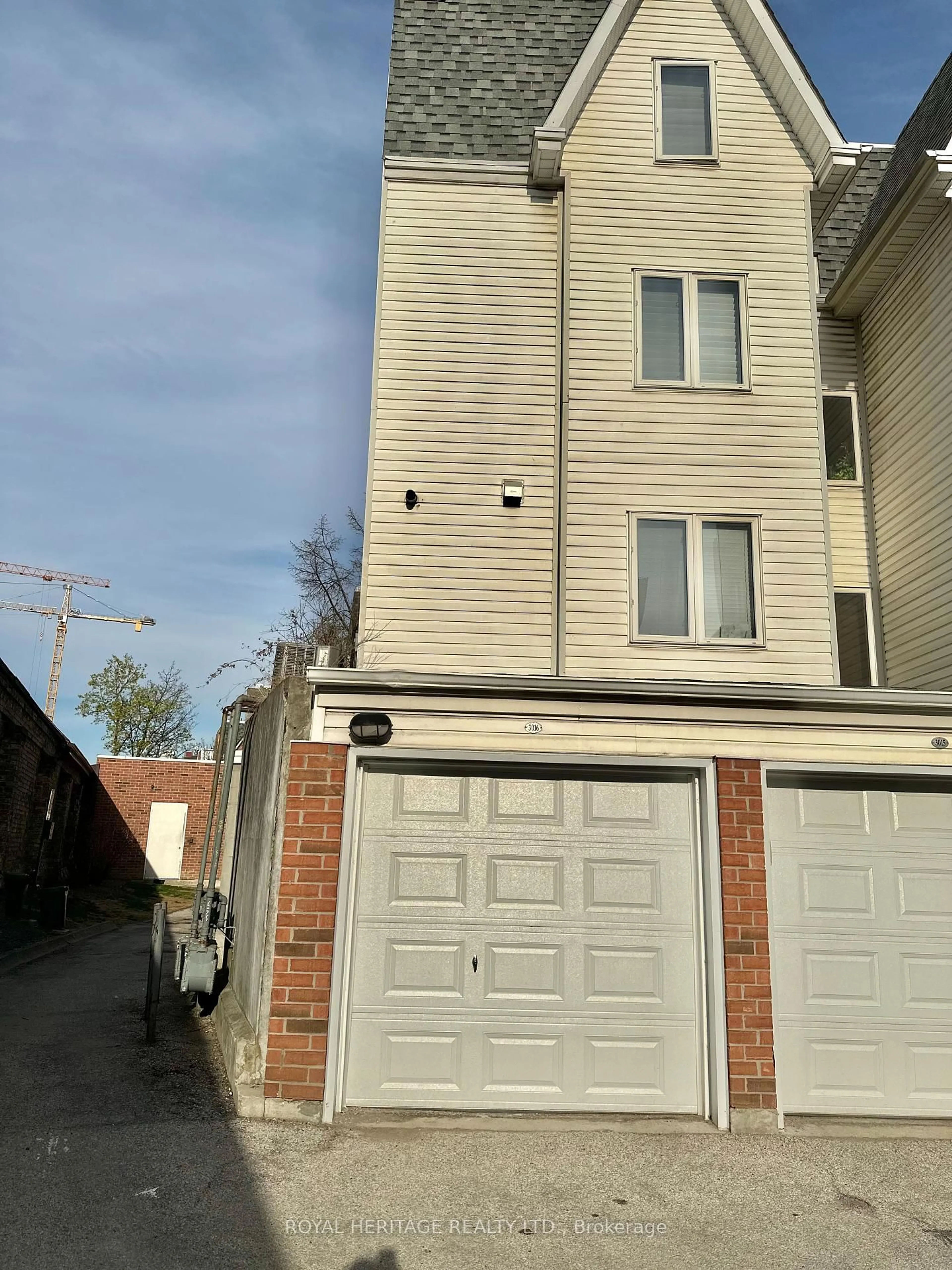 Unknown for 12 Sudbury St #3016, Toronto Ontario M6J 3W7