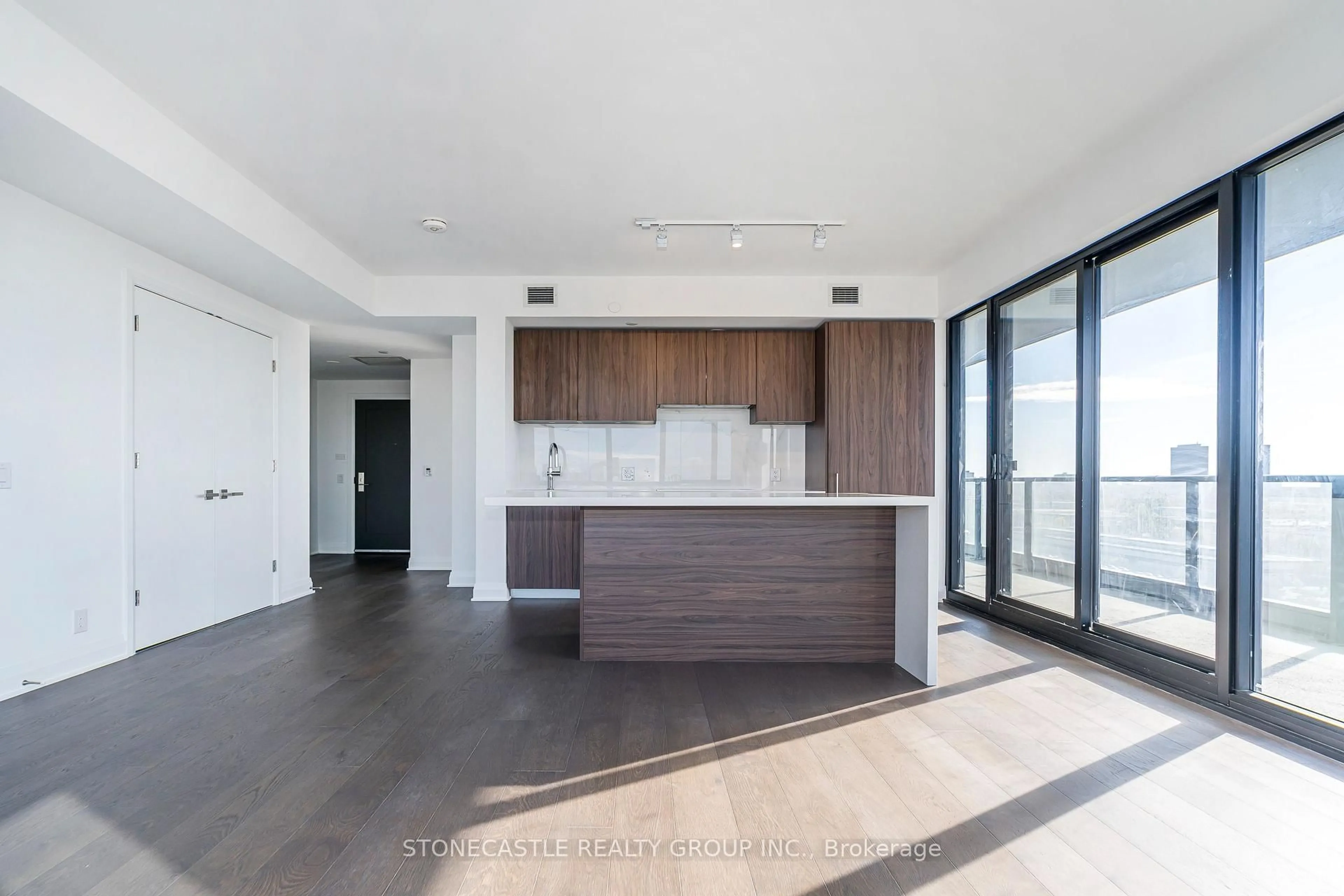 Open concept kitchen, unknown for 33 Frederick Todd Way #1001, Toronto Ontario M4G 0C9