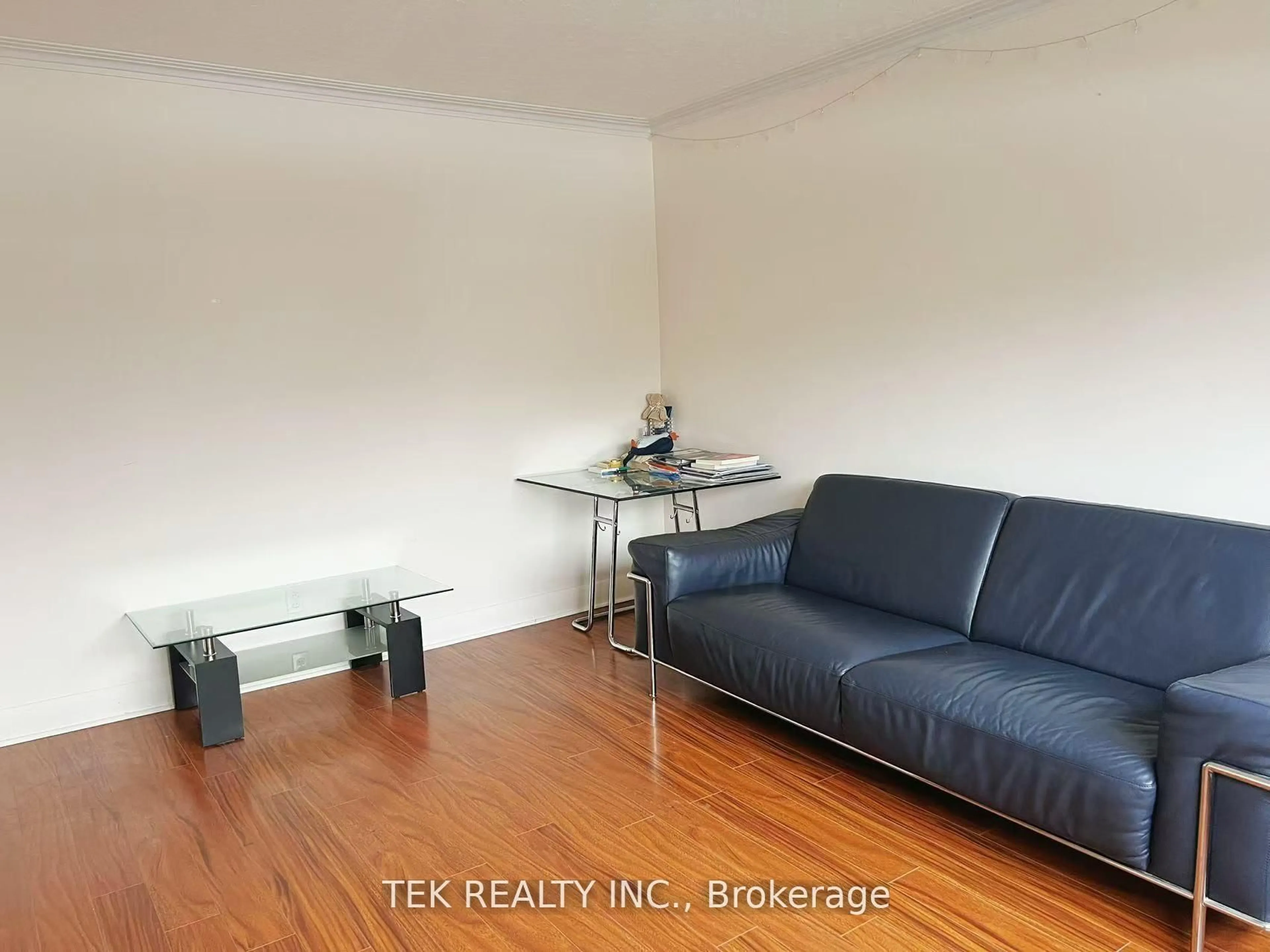 A pic of a room for 219 Pemberton Ave, Toronto Ontario M2M 1Y9