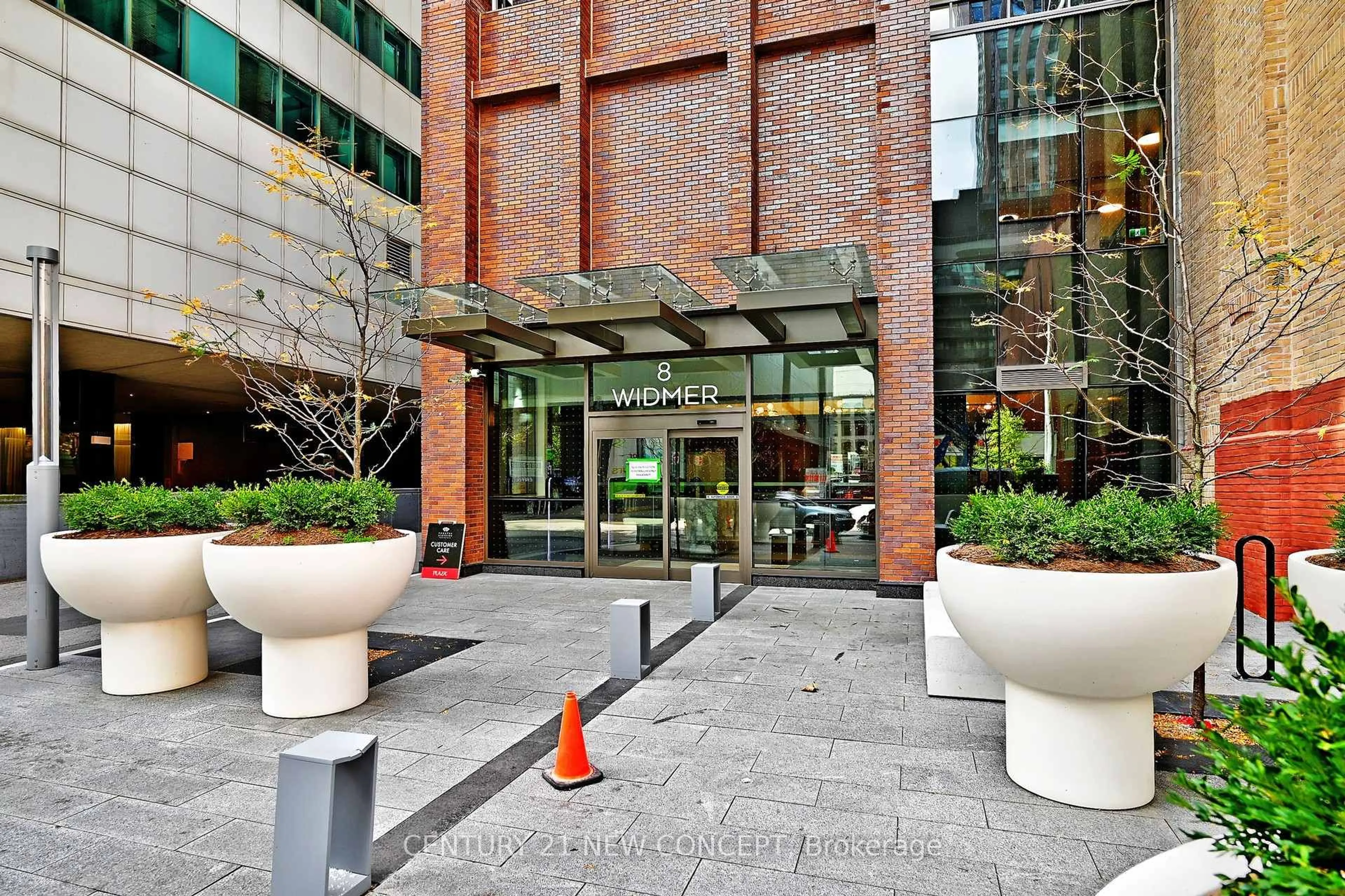 Lobby for 8 Widmer St #3211, Toronto Ontario M5V 0W6