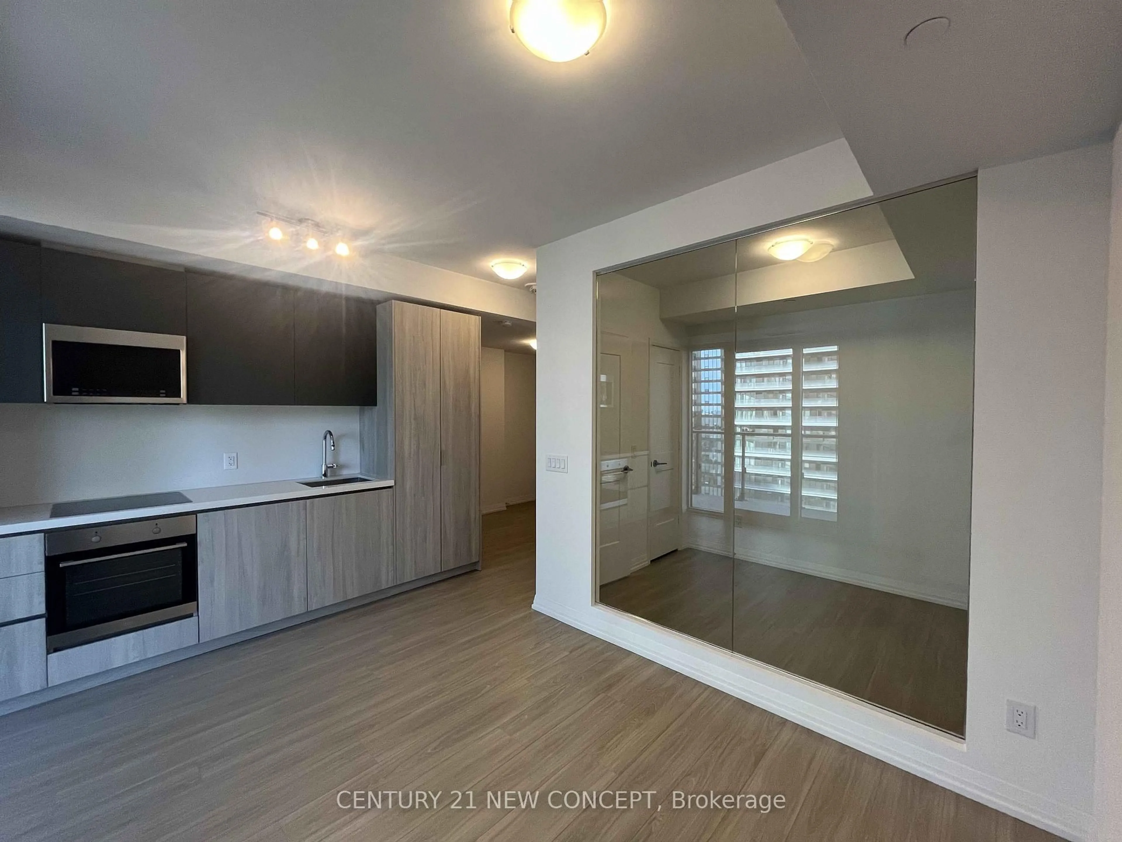 Unknown for 8 Widmer St #3211, Toronto Ontario M5V 0W6