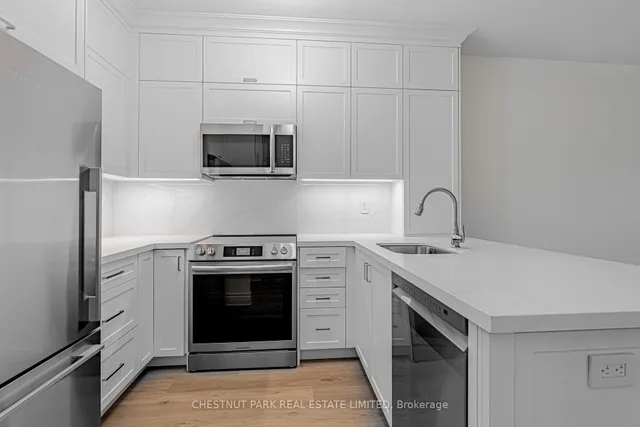 Additional property image - 95 Prince Arthur Ave Unit 104