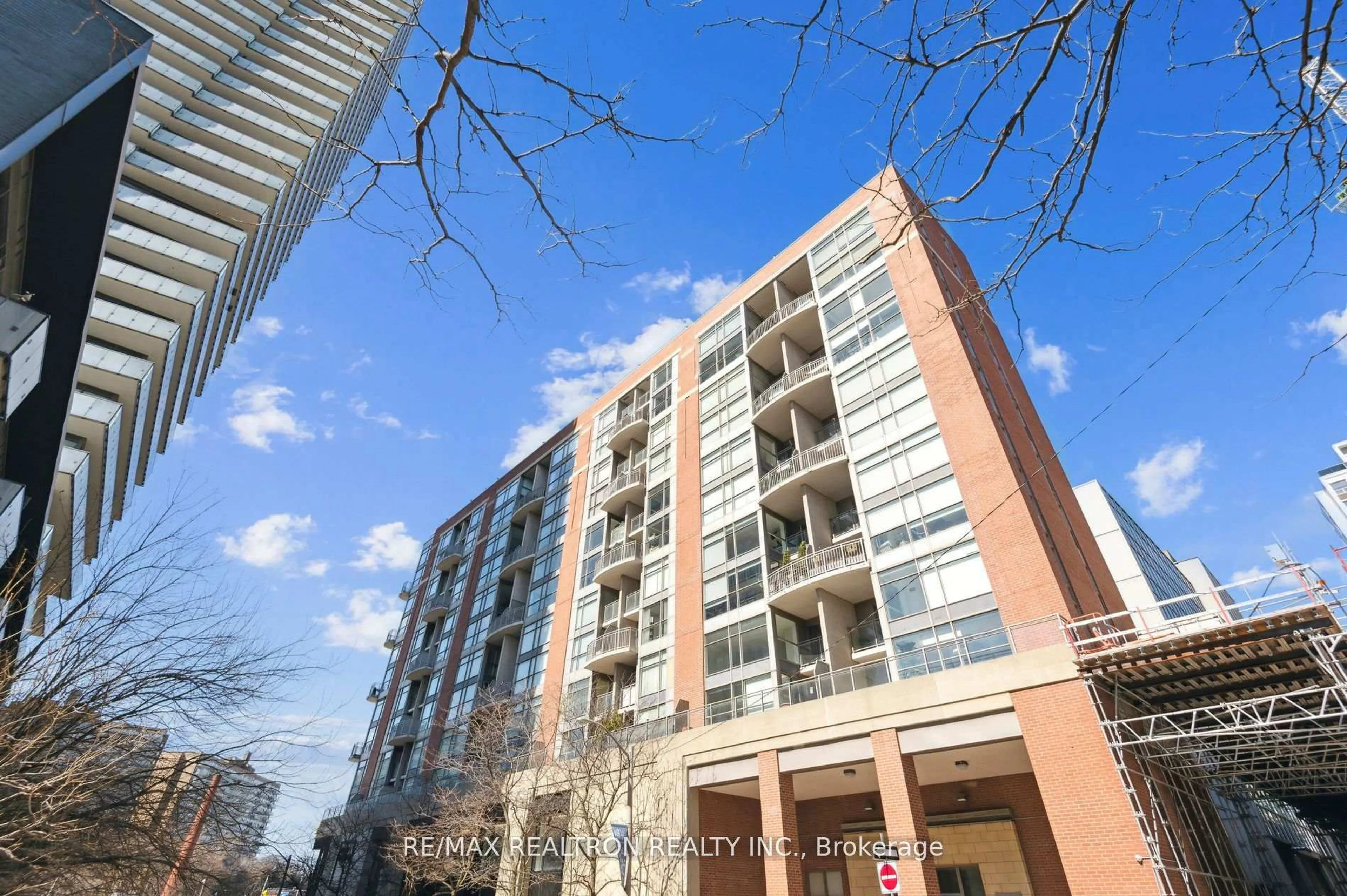 Unknown for 18 Merton St #906, Toronto Ontario M4S 3G9