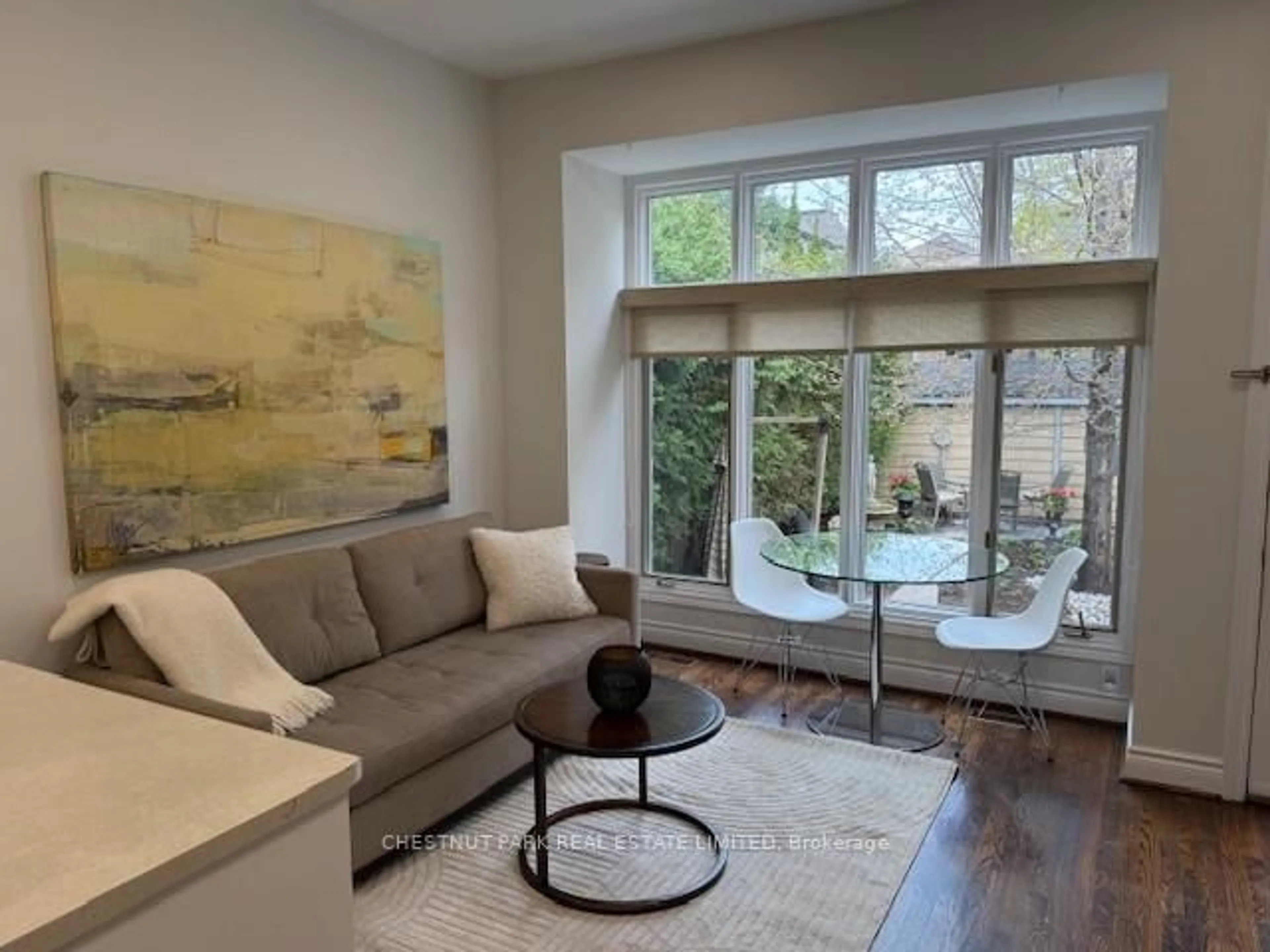 Living room with furniture, unknown for 26 Tilson Rd, Toronto Ontario M4S 1P4