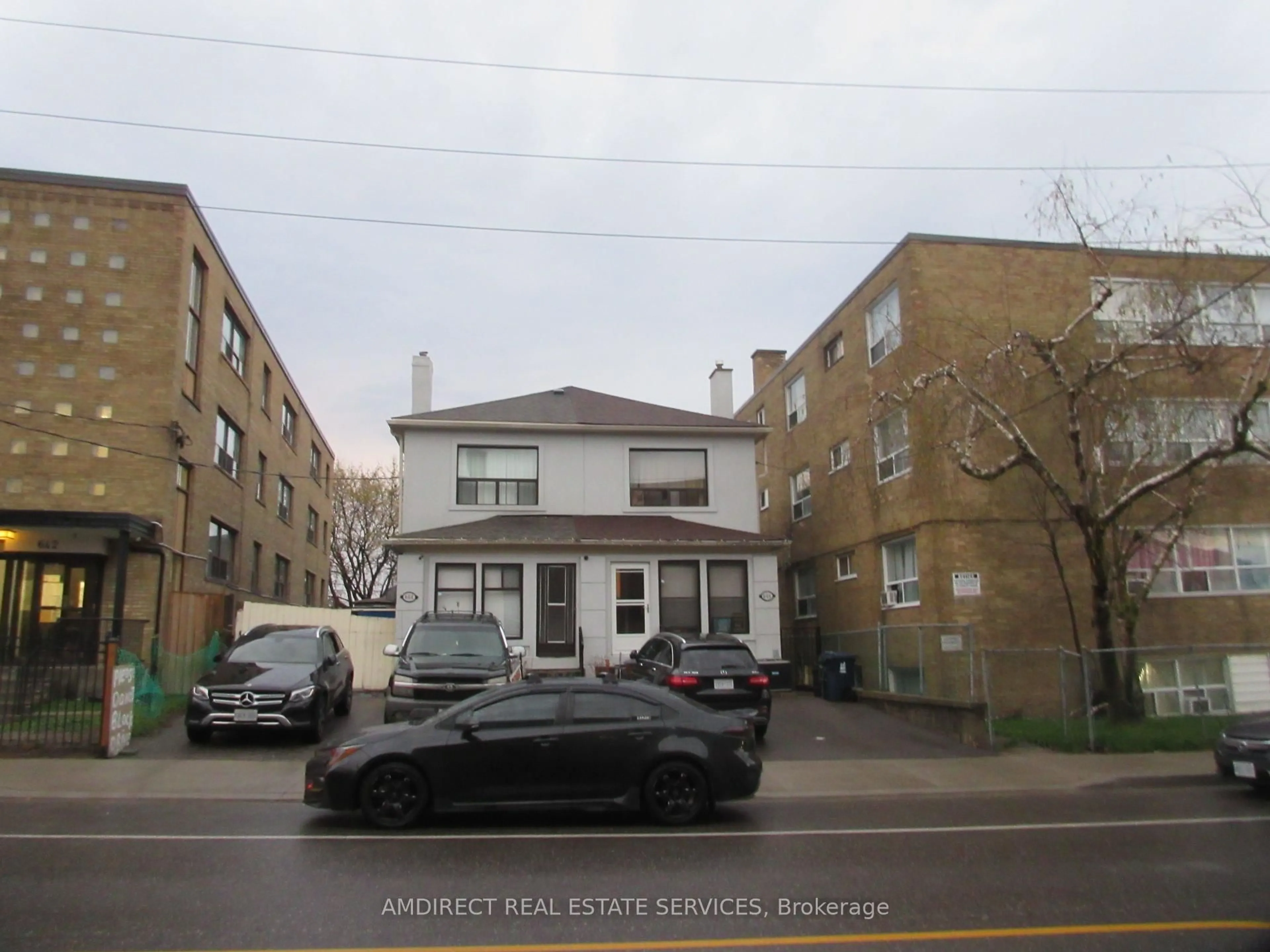 Unknown for 644 Vaughan Rd, Toronto Ontario M6E 2Y3