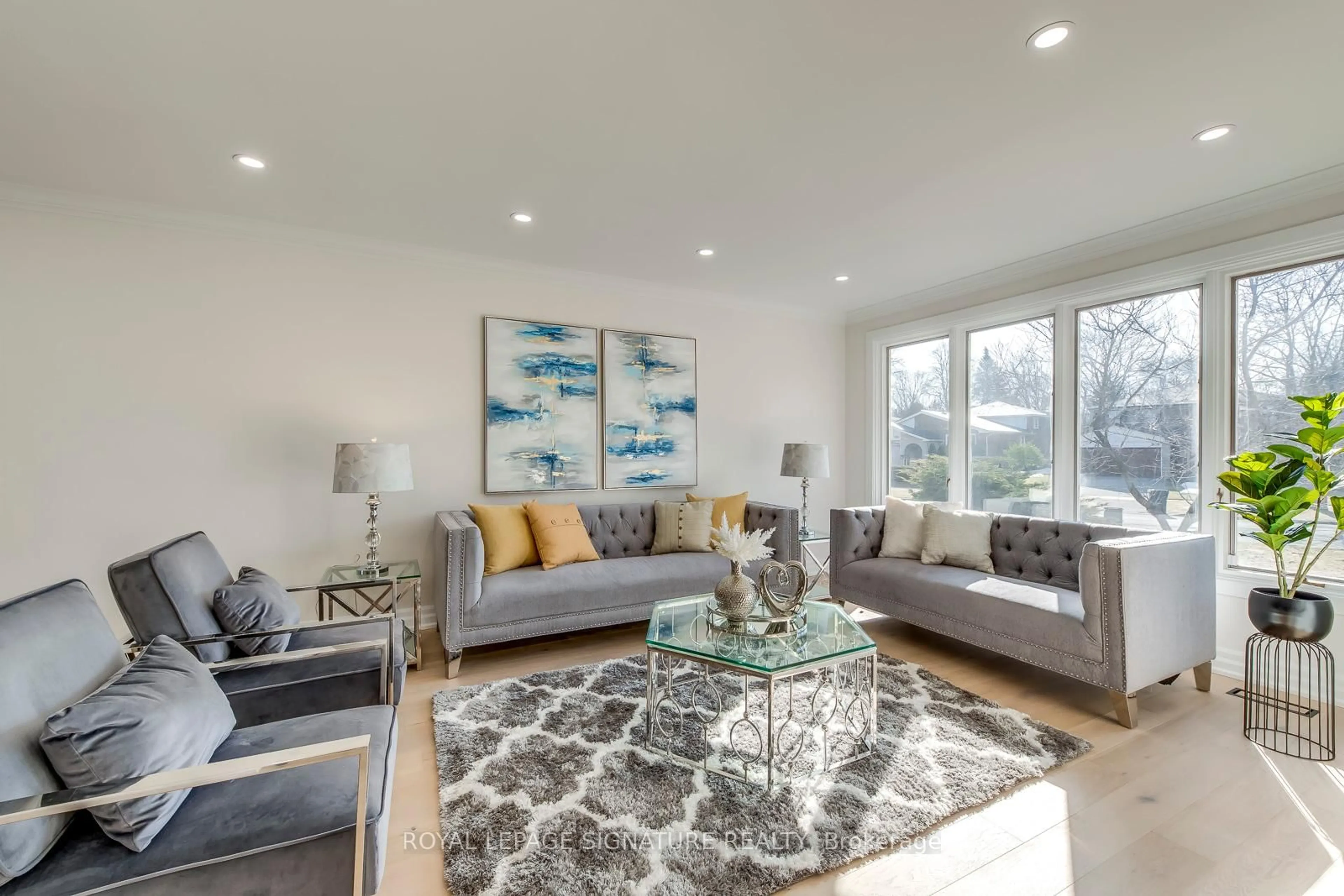 Living room with furniture, unknown for 22 Mcnicoll Ave, Toronto Ontario M2H 2A8