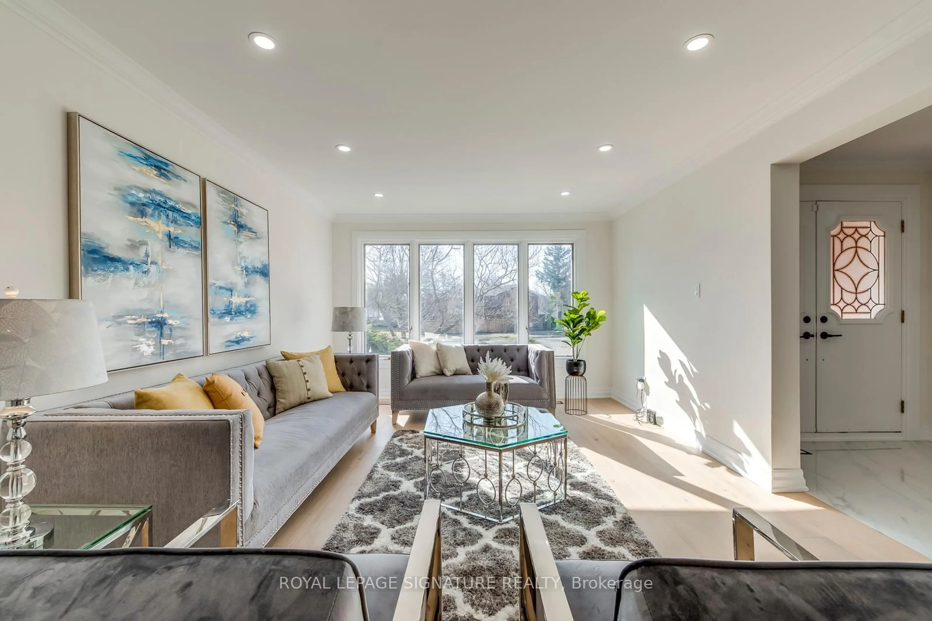 Living room with furniture, unknown for 22 Mcnicoll Ave, Toronto Ontario M2H 2A8