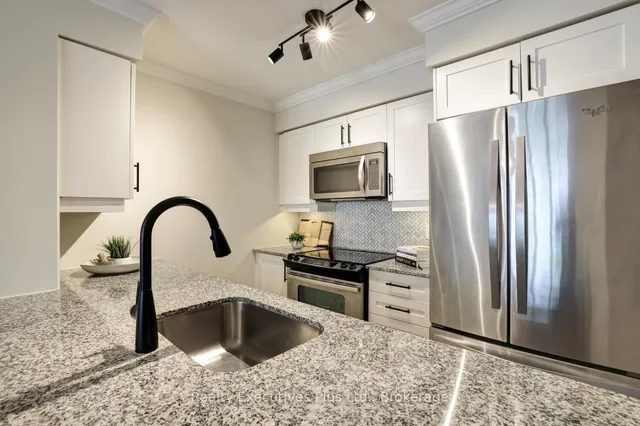 Additional image 32 of 35 Bastion St Unit 619