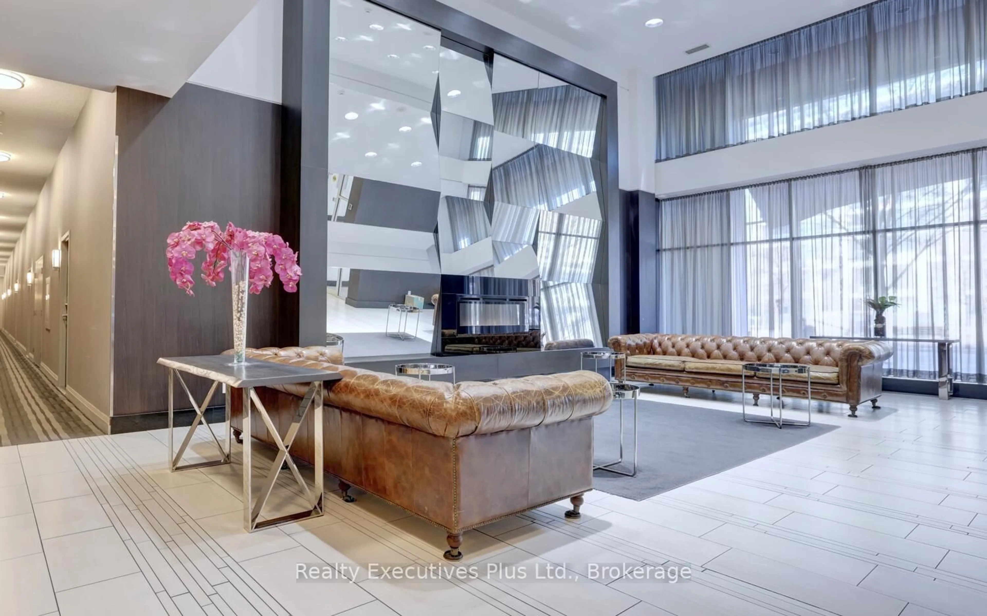 Lobby for 35 Bastion St #619, Toronto Ontario M5V 0C2