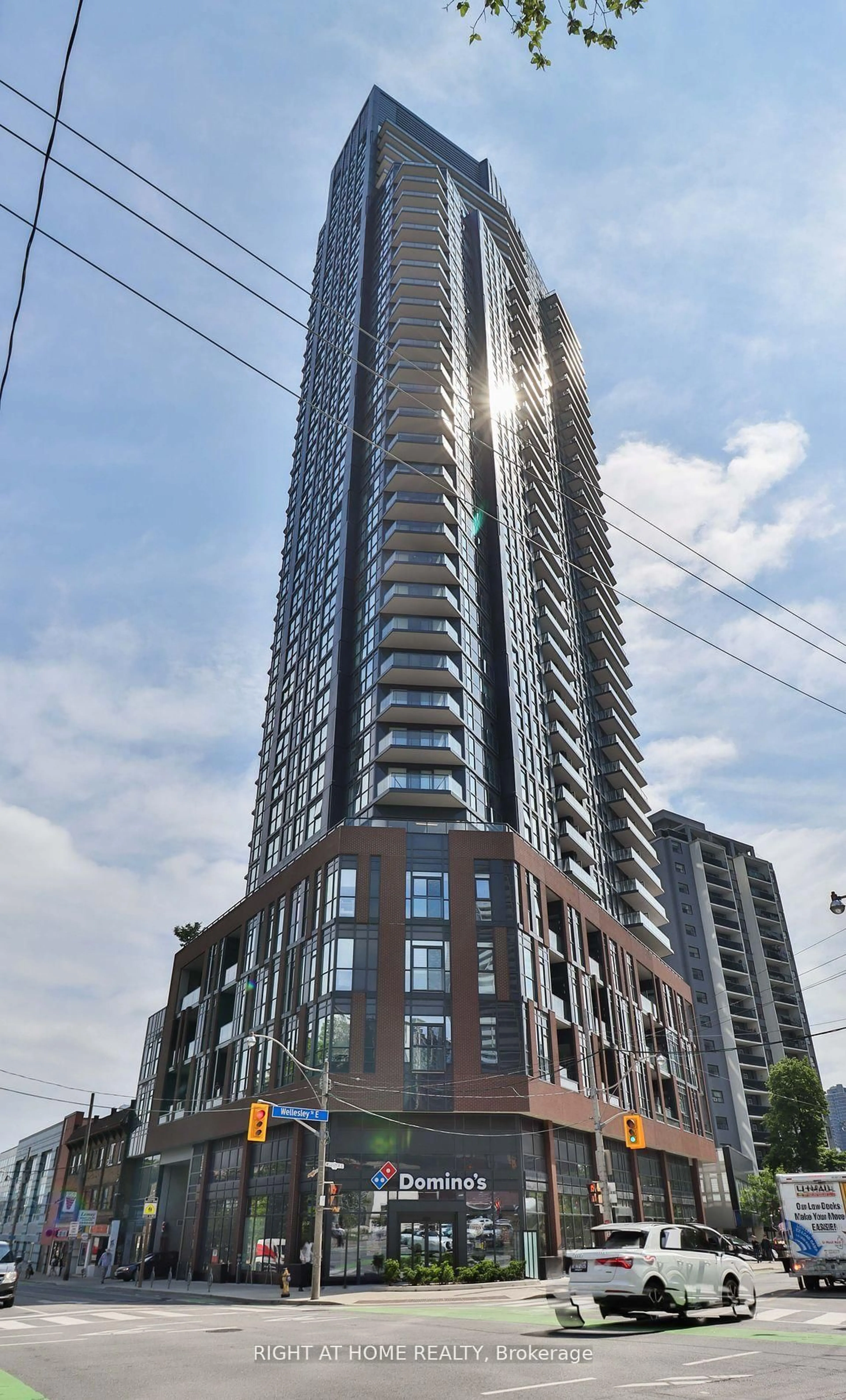 Unknown for 159 Wellesley St #6, Toronto Ontario M4Y 0H5