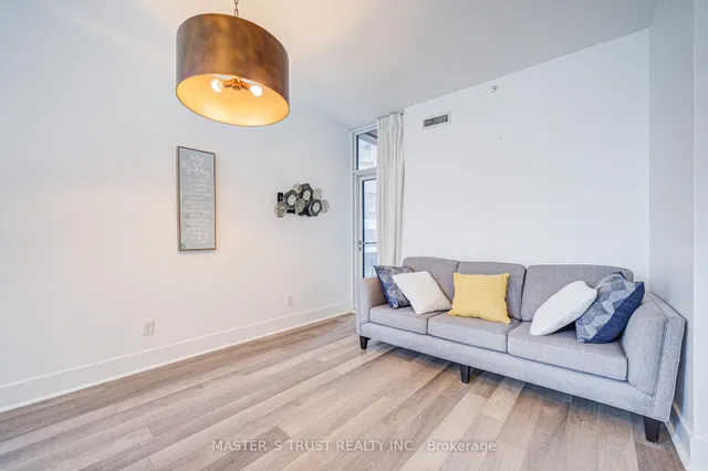 Additional property image - 32 Davenport Rd Unit 416