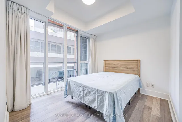 Additional property image - 32 Davenport Rd Unit 416