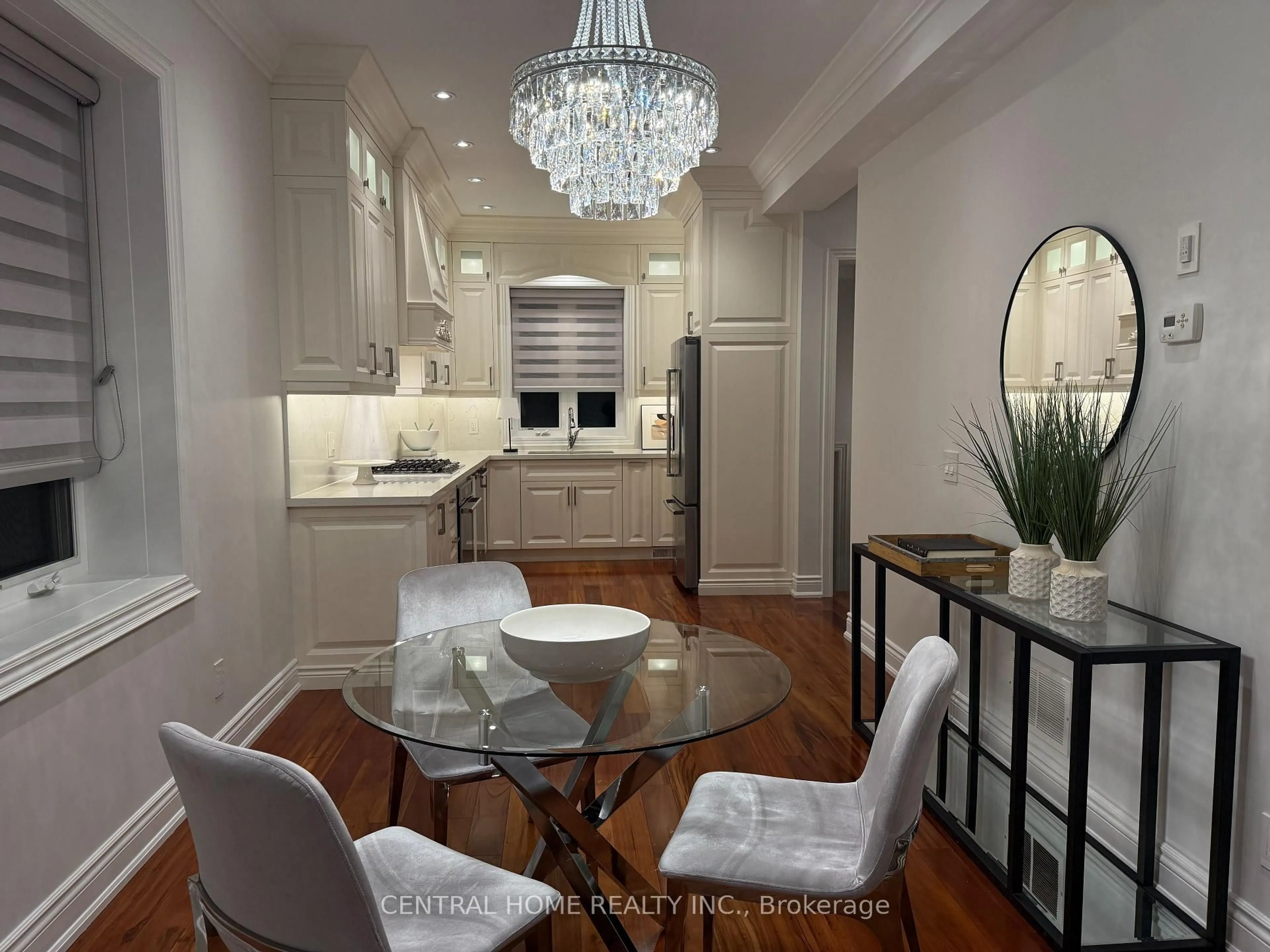 Dining room, unknown for 298 Poyntz Ave, Toronto Ontario M2N 1J9
