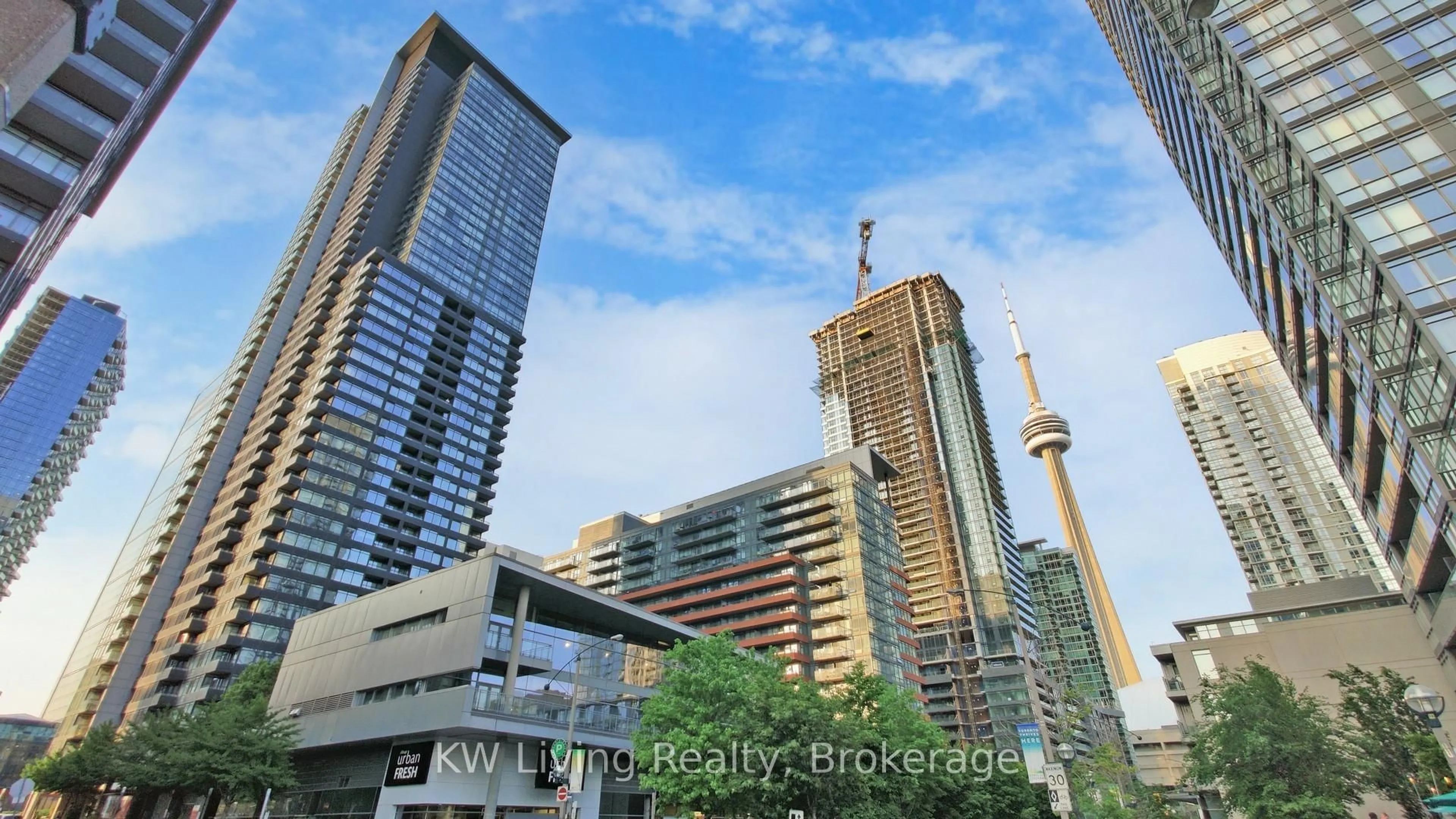 Indoor foyer for 25 Telegram Mews #1701, Toronto Ontario M5V 3Z1