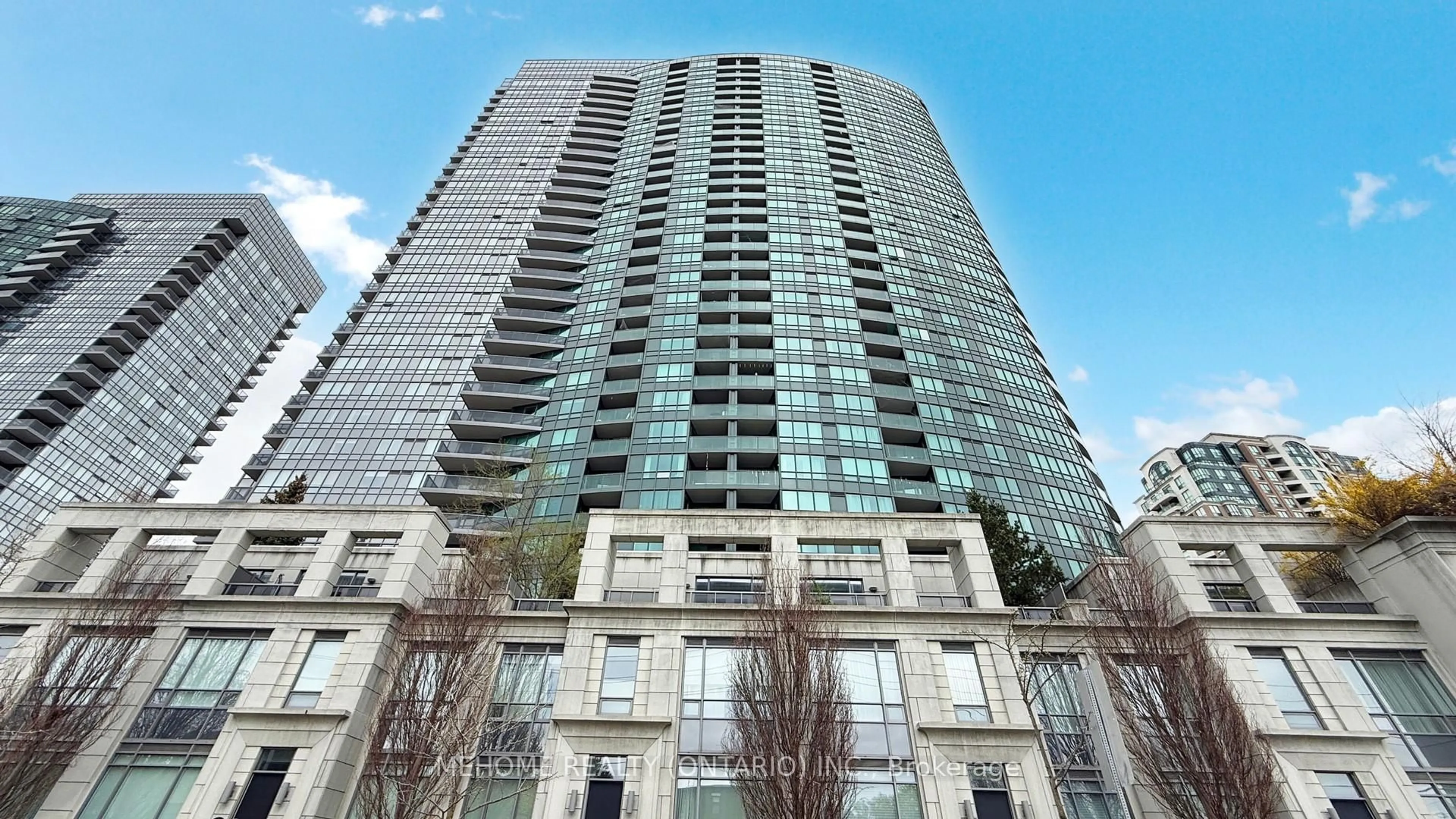 Indoor foyer for 15 Greenview Ave #2203, Toronto Ontario M2M 4M7
