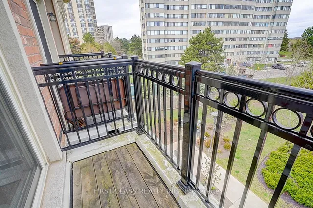 Additional property image - 17 Coneflower Cres Unit 220