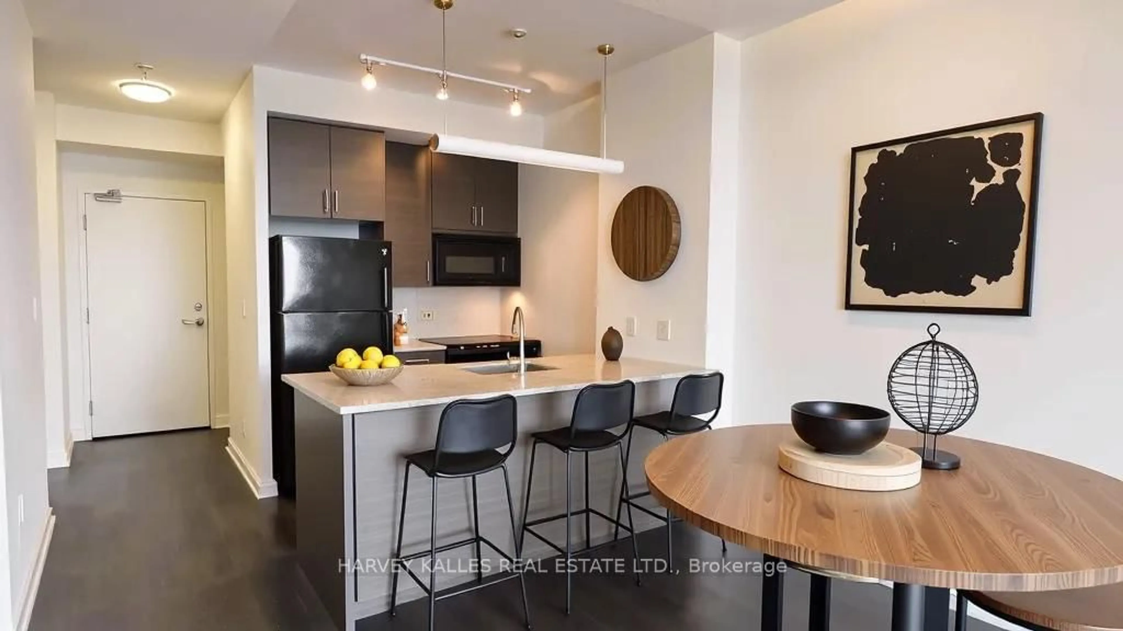Open concept kitchen, wood/laminate floor for 70 Forest Manor Rd #2104, Toronto Ontario M2J 0A9