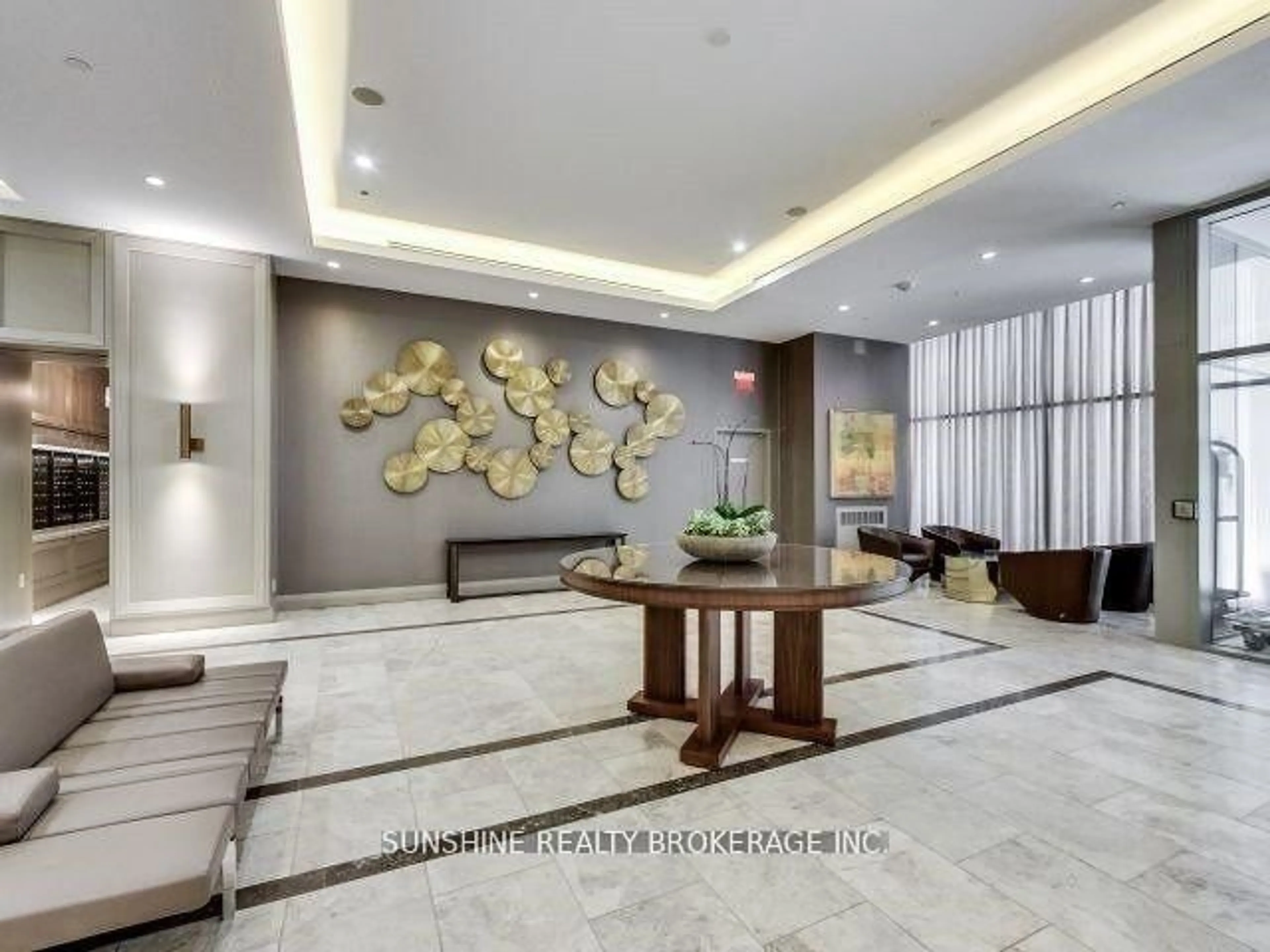 Lobby for 155 Yorkville Ave #1518, Toronto Ontario M5R 1C4