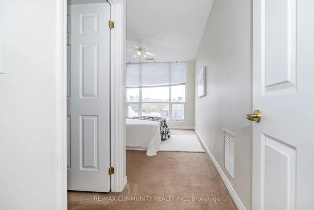 Additional property image - 980 Yonge St Unit 1007