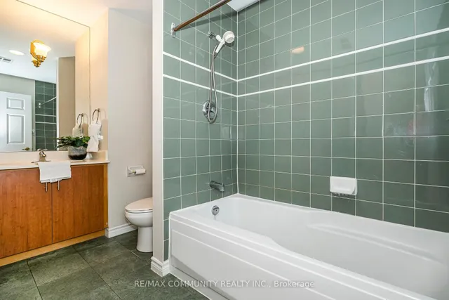 Additional property image - 980 Yonge St Unit 1007