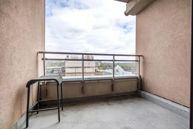 Additional property image - 980 Yonge St Unit 1007