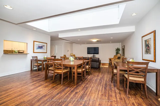 Additional property image - 980 Yonge St Unit 1007