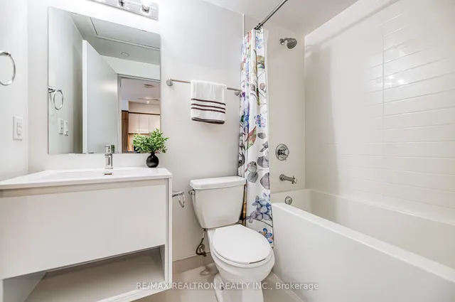 Additional property image - 159 Wellesley St Unit 2210