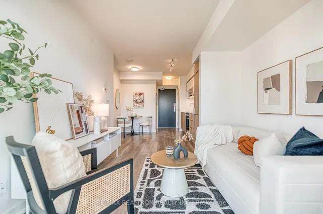 Additional property image - 159 Wellesley St Unit 2210