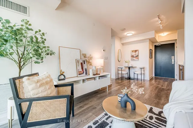 Additional property image - 159 Wellesley St Unit 2210