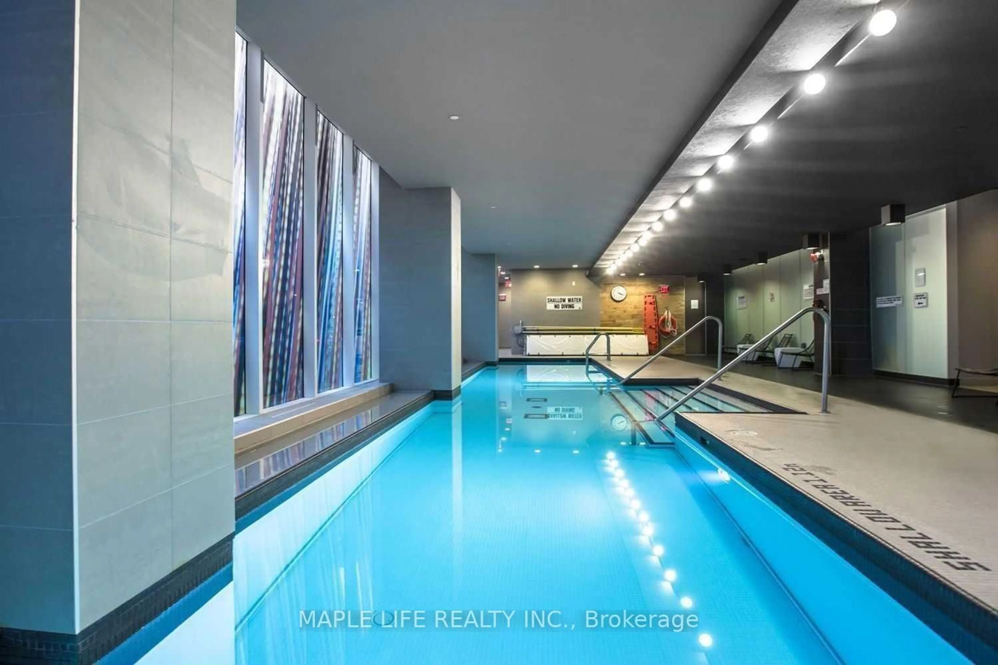 Pool for 75 Queens Wharf Rd #805, Toronto Ontario M5V 0J8