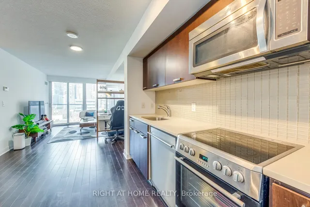 Additional image 32 of 295 Adelaide St Unit 1306