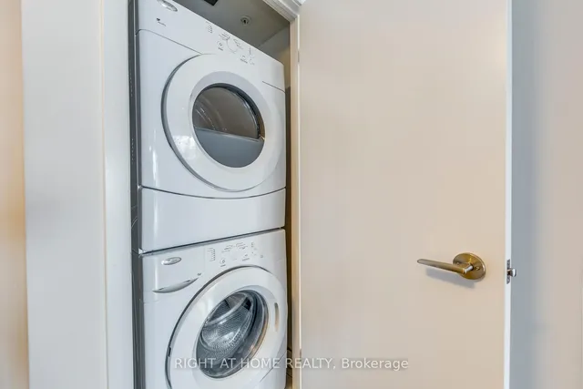 Additional image 18 of 295 Adelaide St Unit 1306