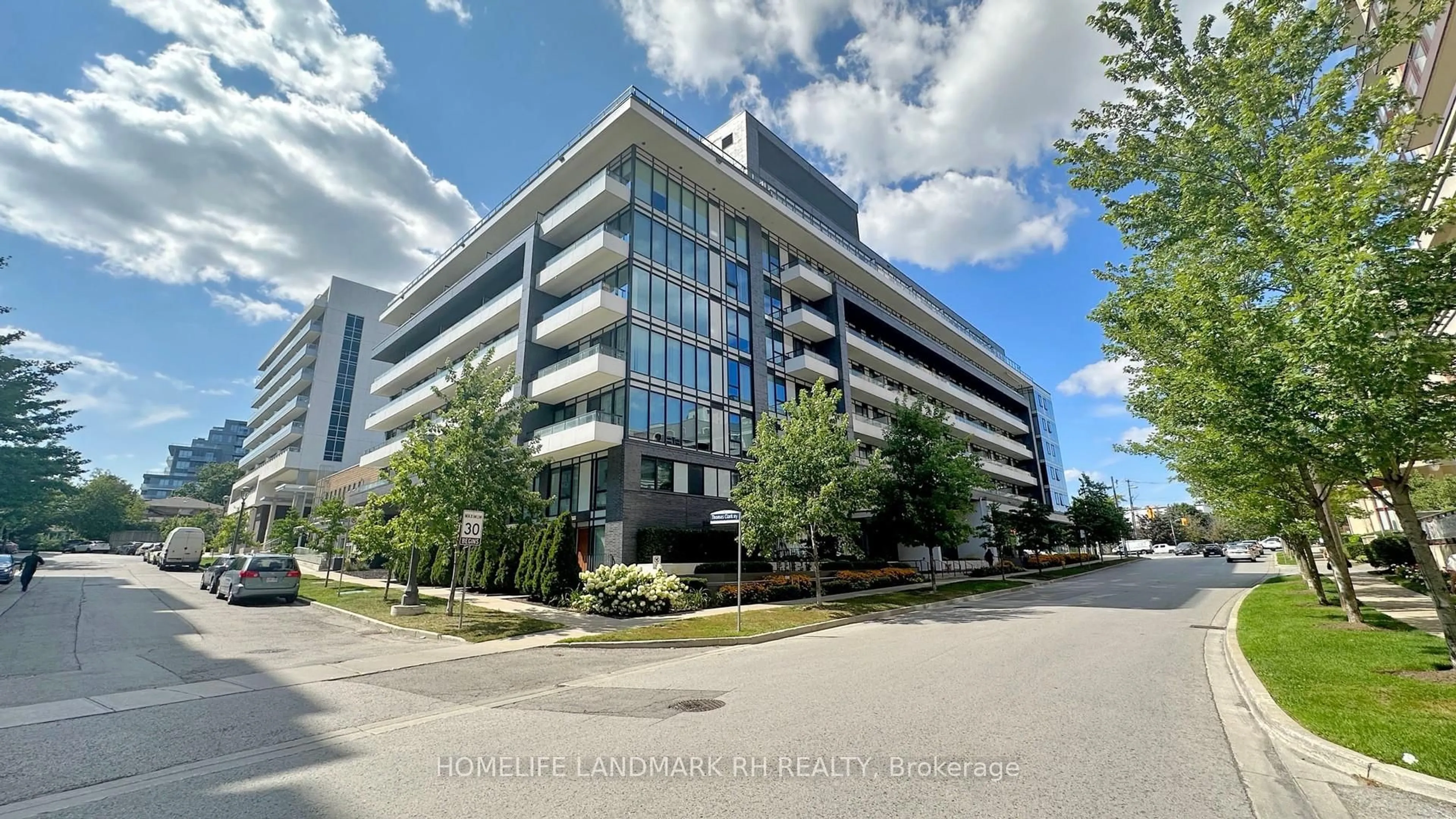 Unknown for 18 Rean Dr #402, Toronto Ontario M2K 0C7