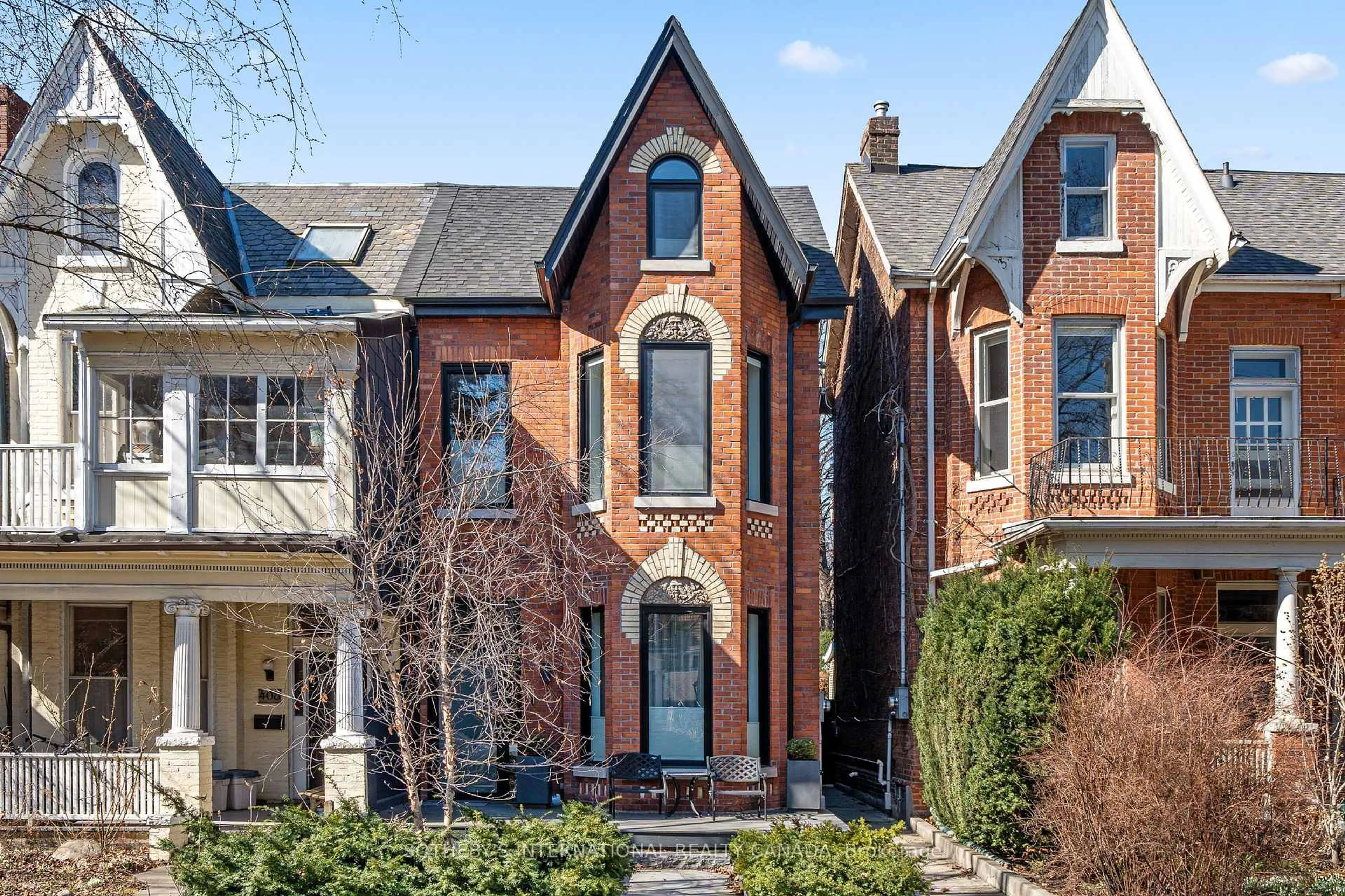 Home with brick exterior material, street for 410 Euclid Ave, Toronto Ontario M6G 2S9